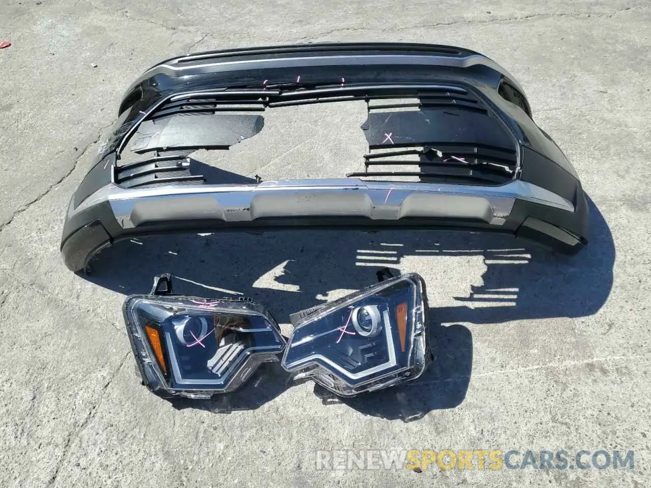 15 Photograph of a damaged car KNDCR3LE2P5076683 KIA NIRO 2023