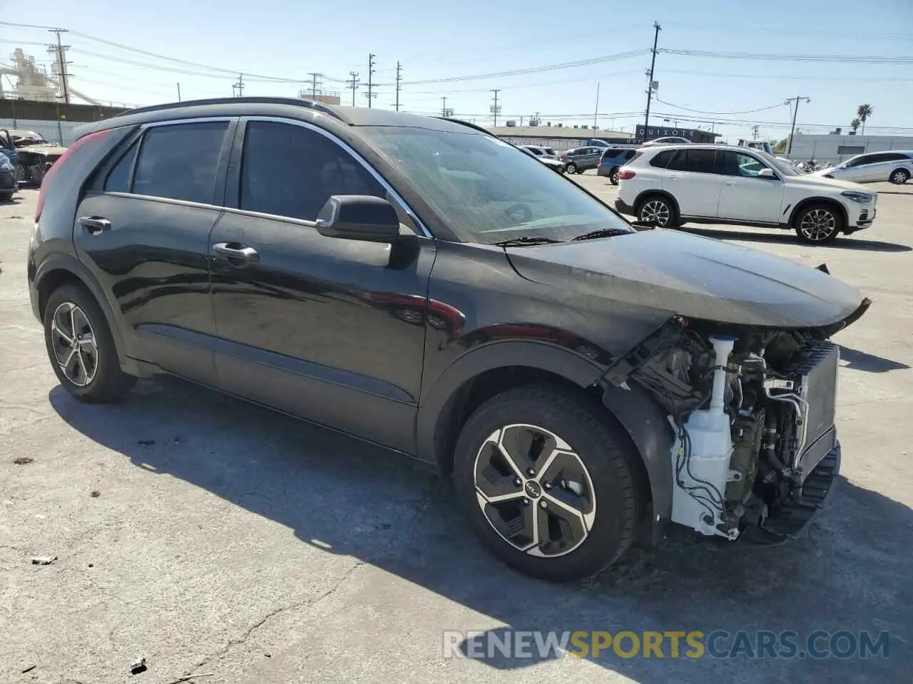 4 Photograph of a damaged car KNDCR3LE2P5076683 KIA NIRO 2023