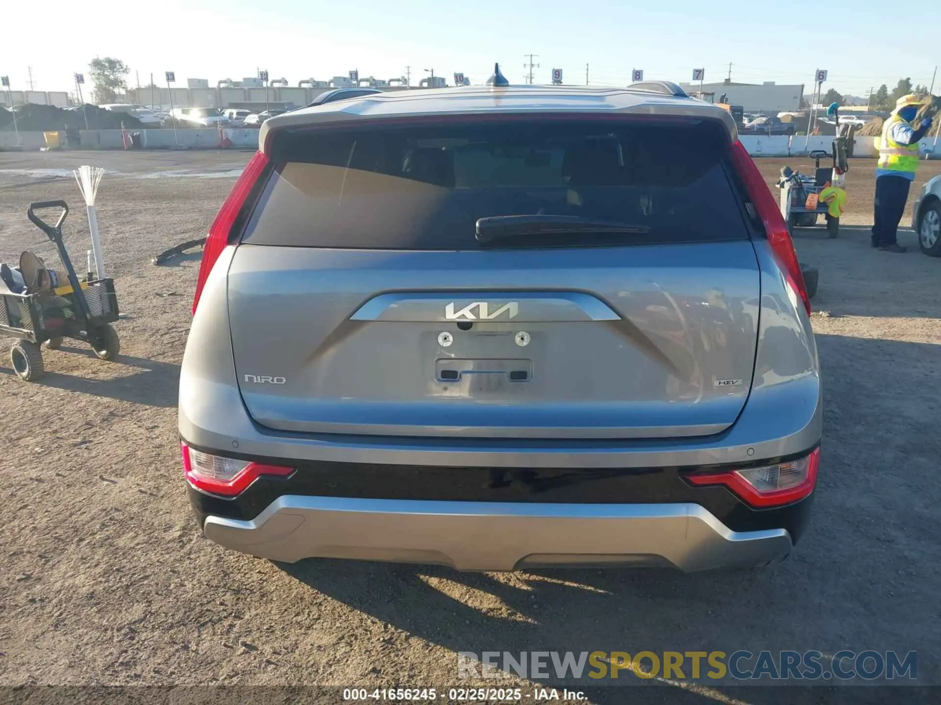 16 Photograph of a damaged car KNDCR3LE3P5093377 KIA NIRO 2023