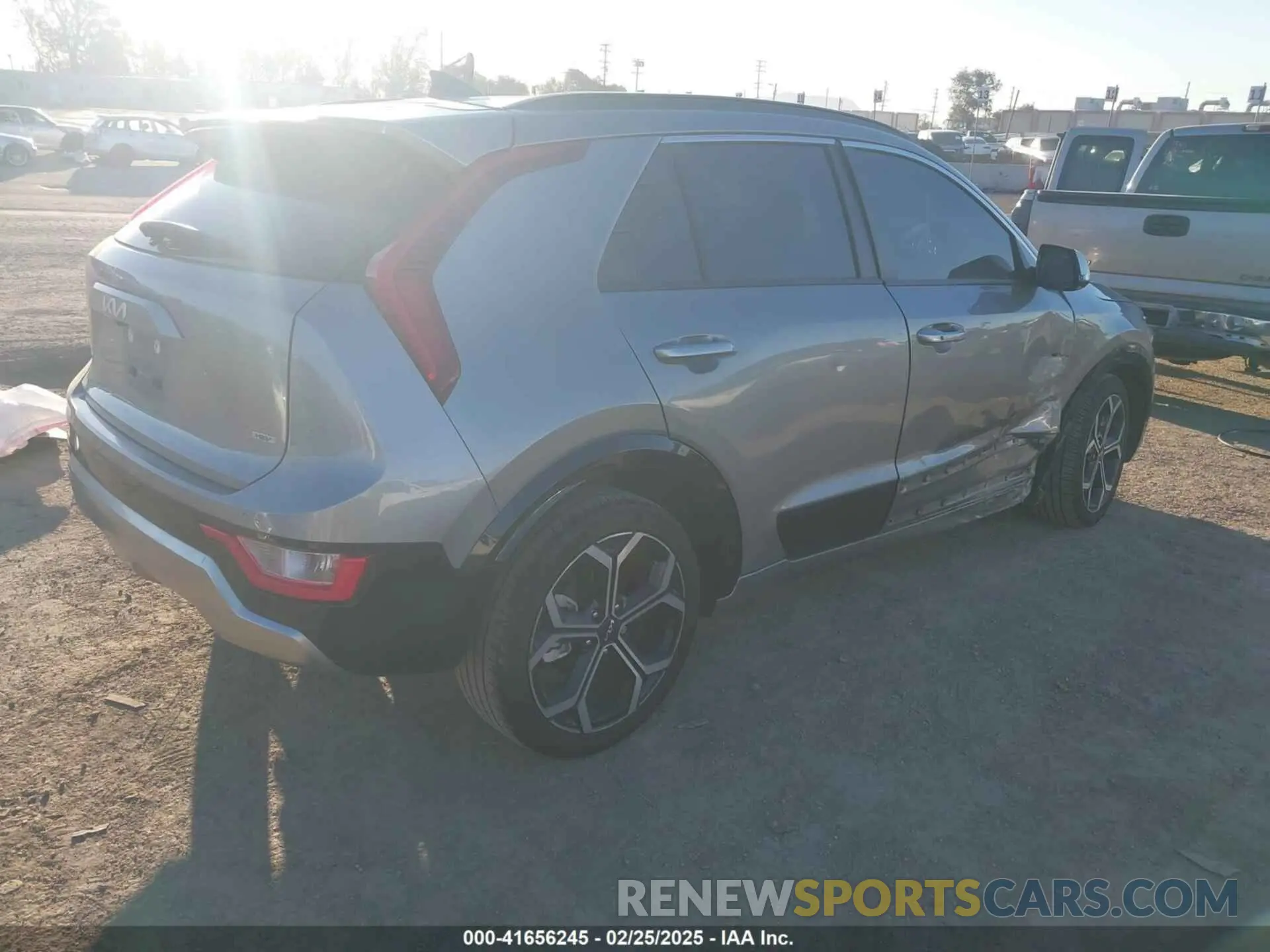 4 Photograph of a damaged car KNDCR3LE3P5093377 KIA NIRO 2023