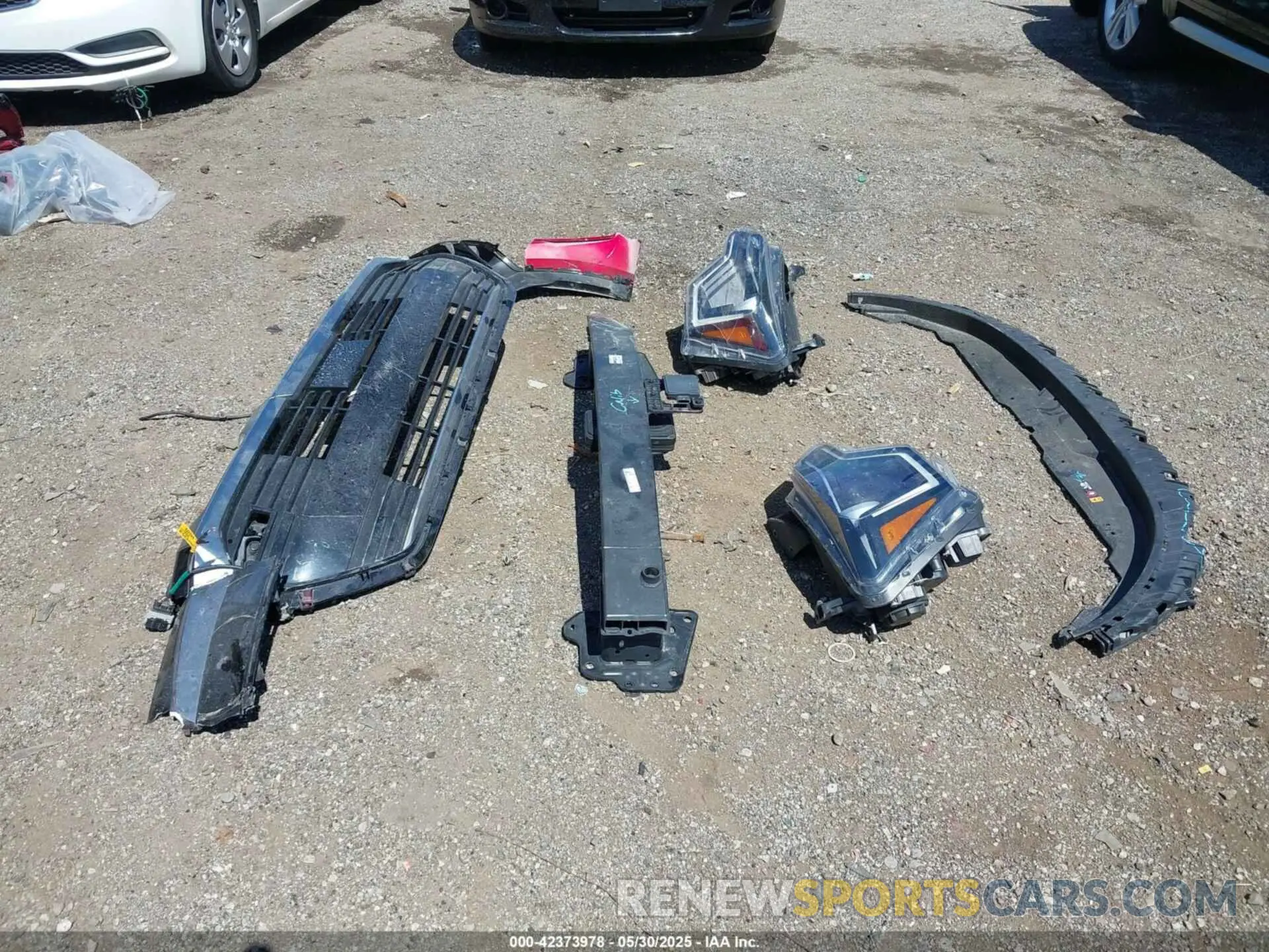 11 Photograph of a damaged car KNDCR3LE5P5100278 KIA NIRO 2023