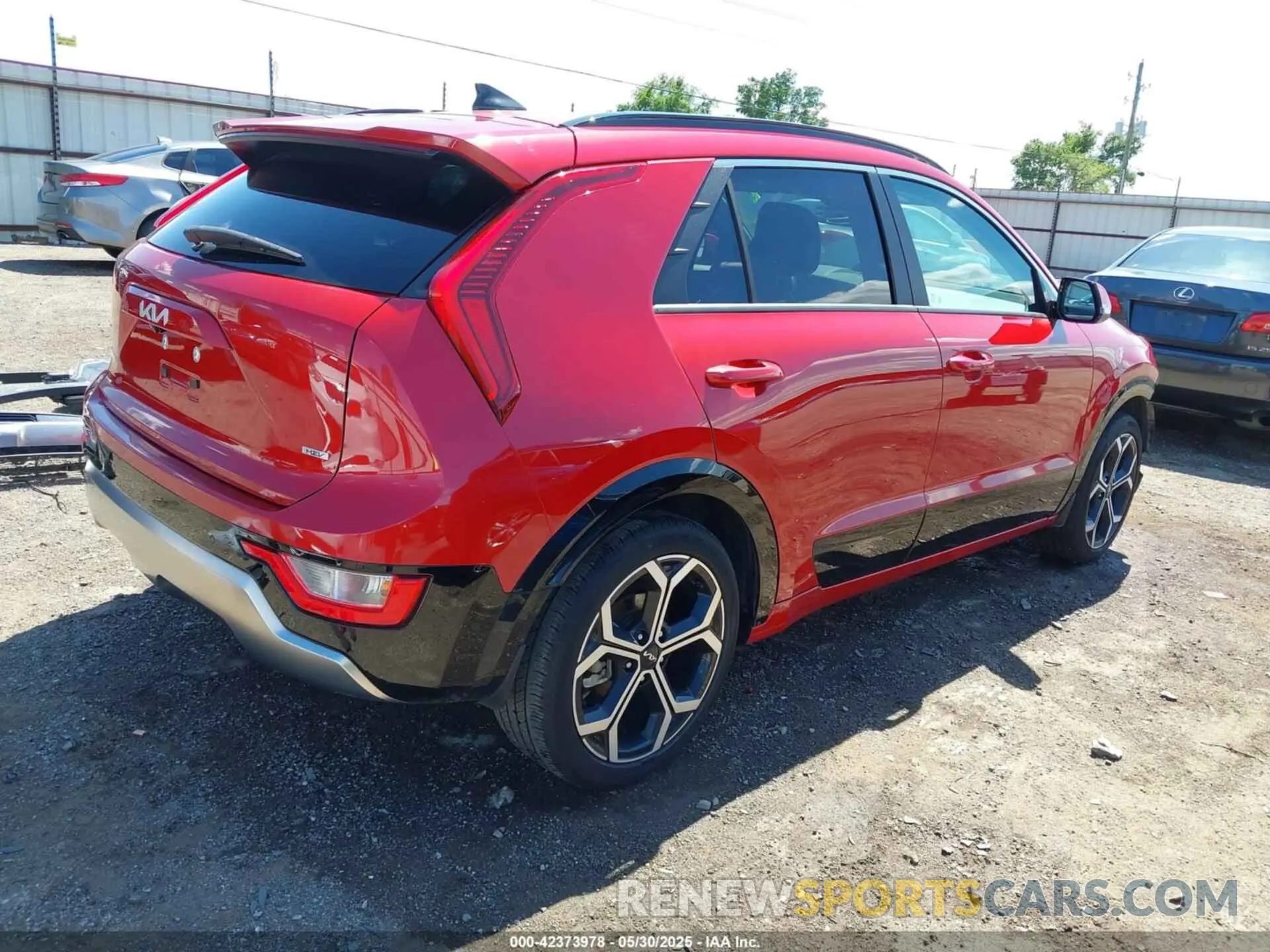 4 Photograph of a damaged car KNDCR3LE5P5100278 KIA NIRO 2023
