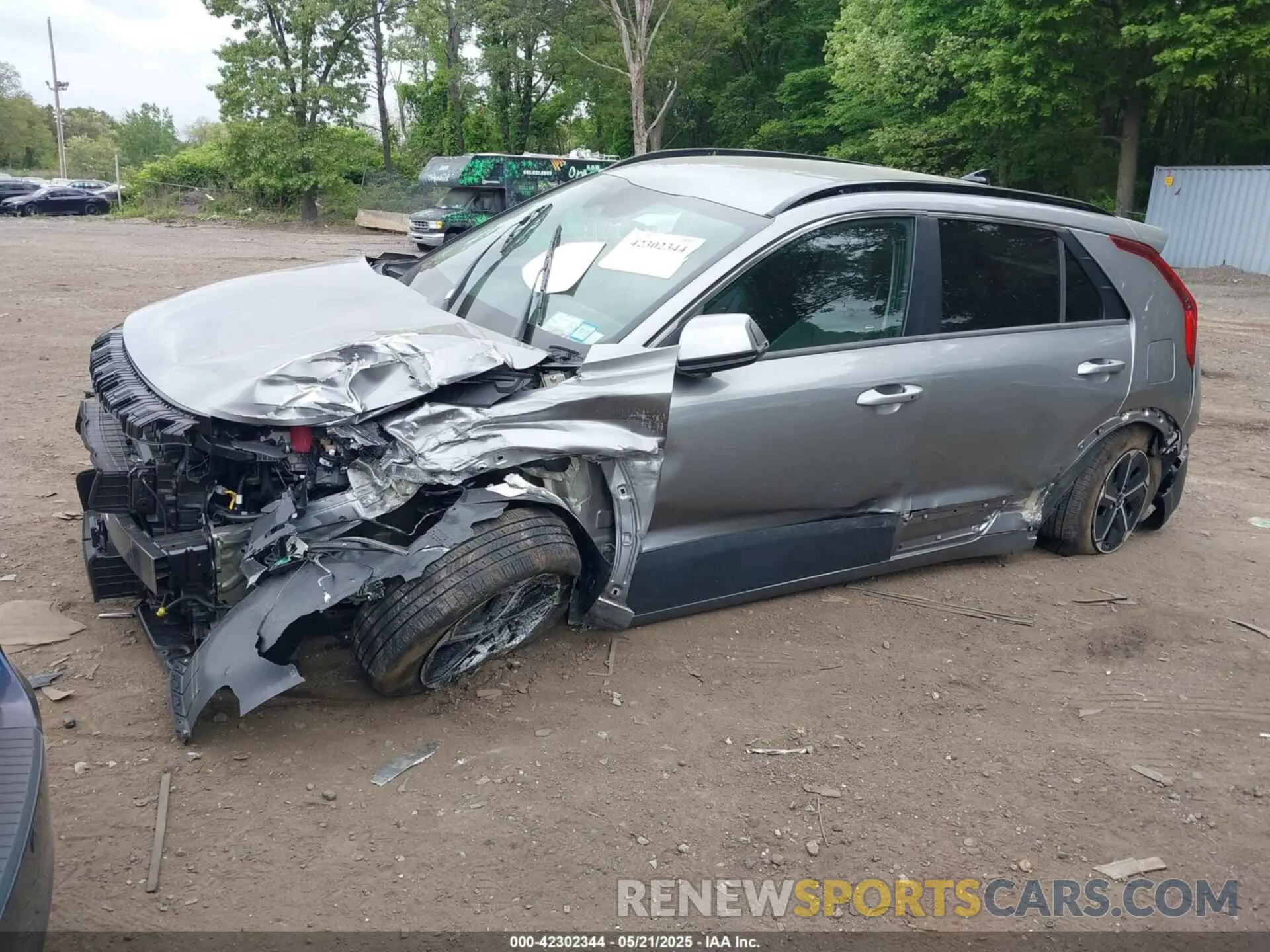 6 Photograph of a damaged car KNDCR3LE6P5049146 KIA NIRO 2023