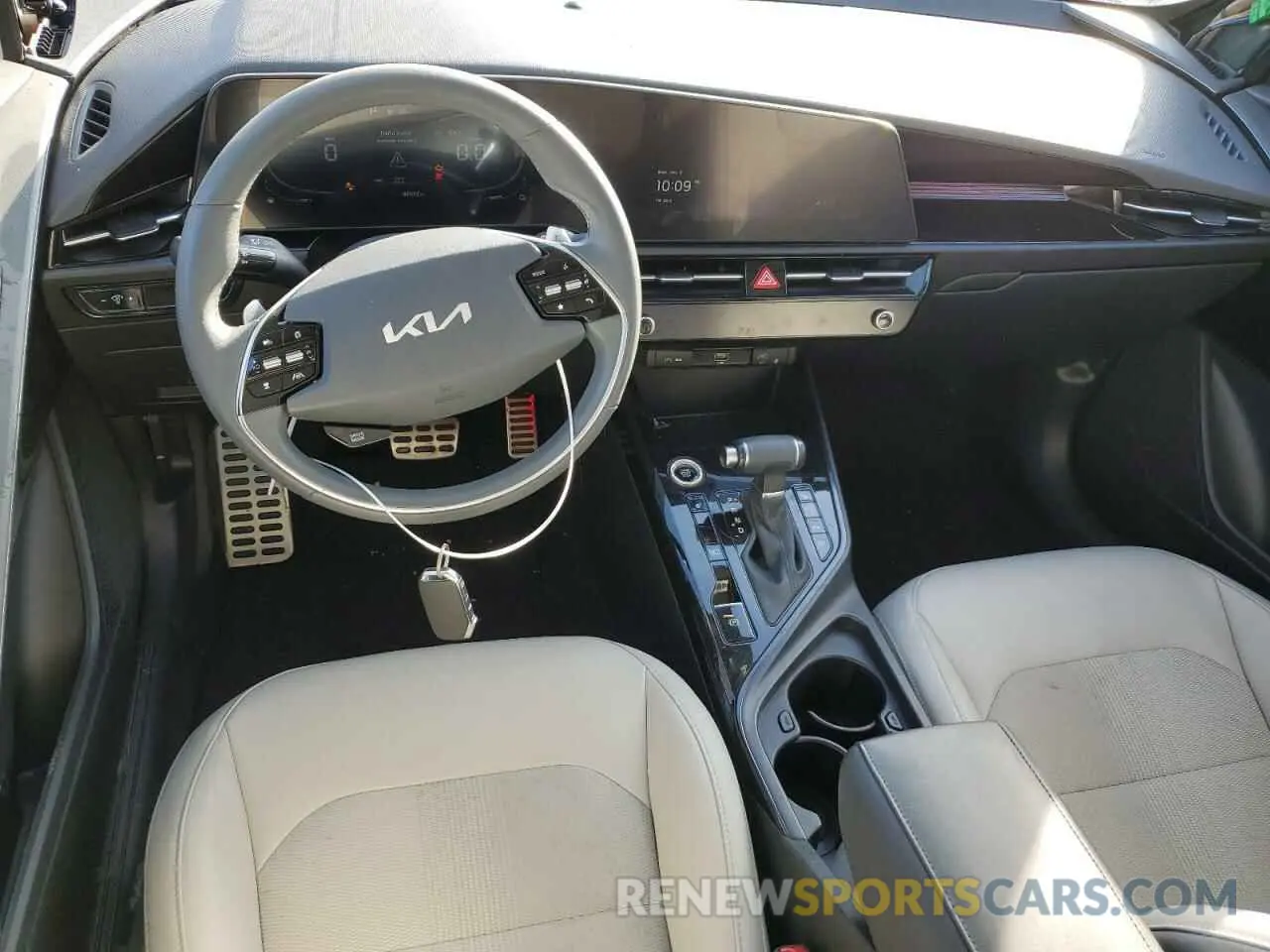 8 Photograph of a damaged car KNDCR3LE6P5056162 KIA NIRO 2023