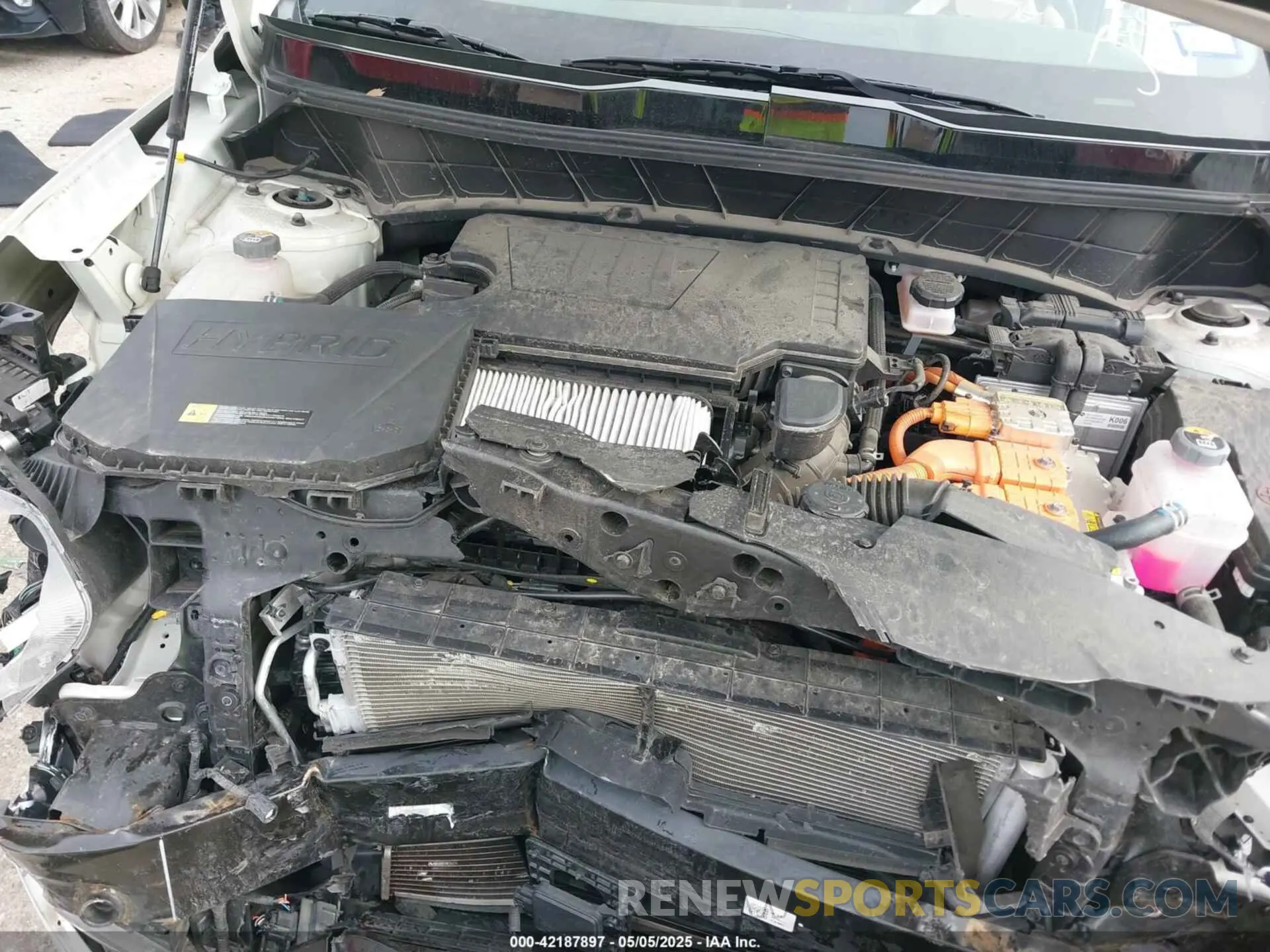 10 Photograph of a damaged car KNDCR3LE7P5060883 KIA NIRO 2023