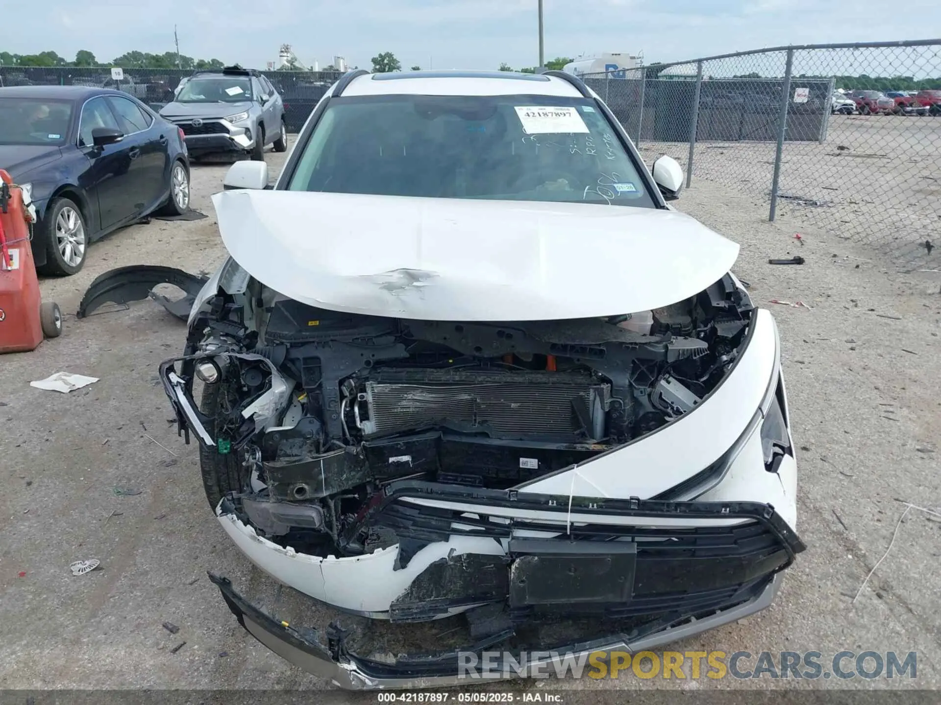 12 Photograph of a damaged car KNDCR3LE7P5060883 KIA NIRO 2023