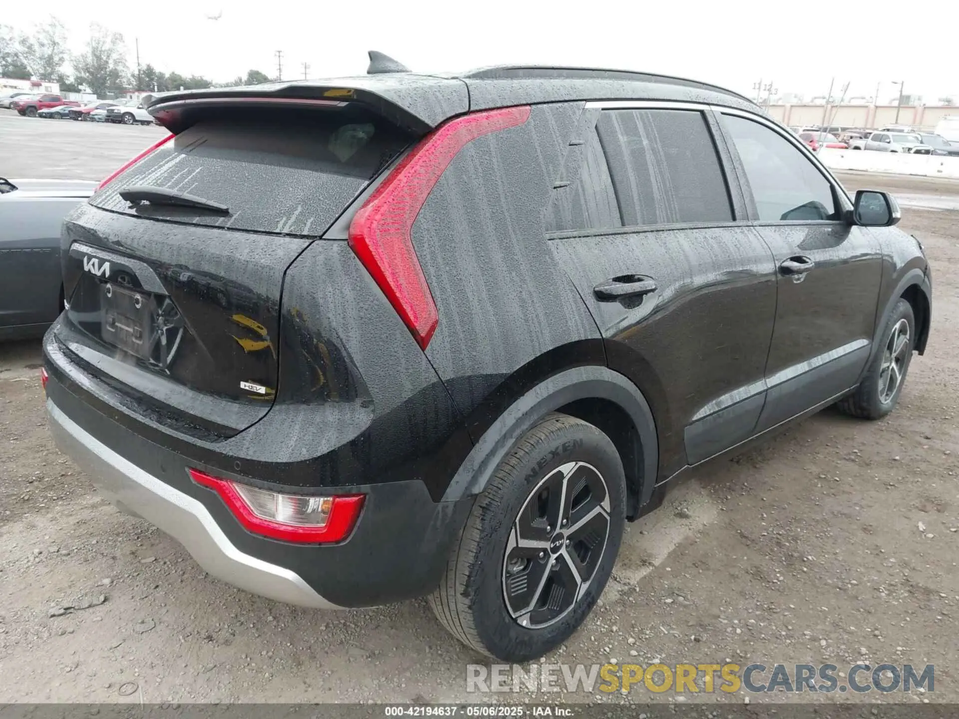 4 Photograph of a damaged car KNDCR3LE8P5086327 KIA NIRO 2023