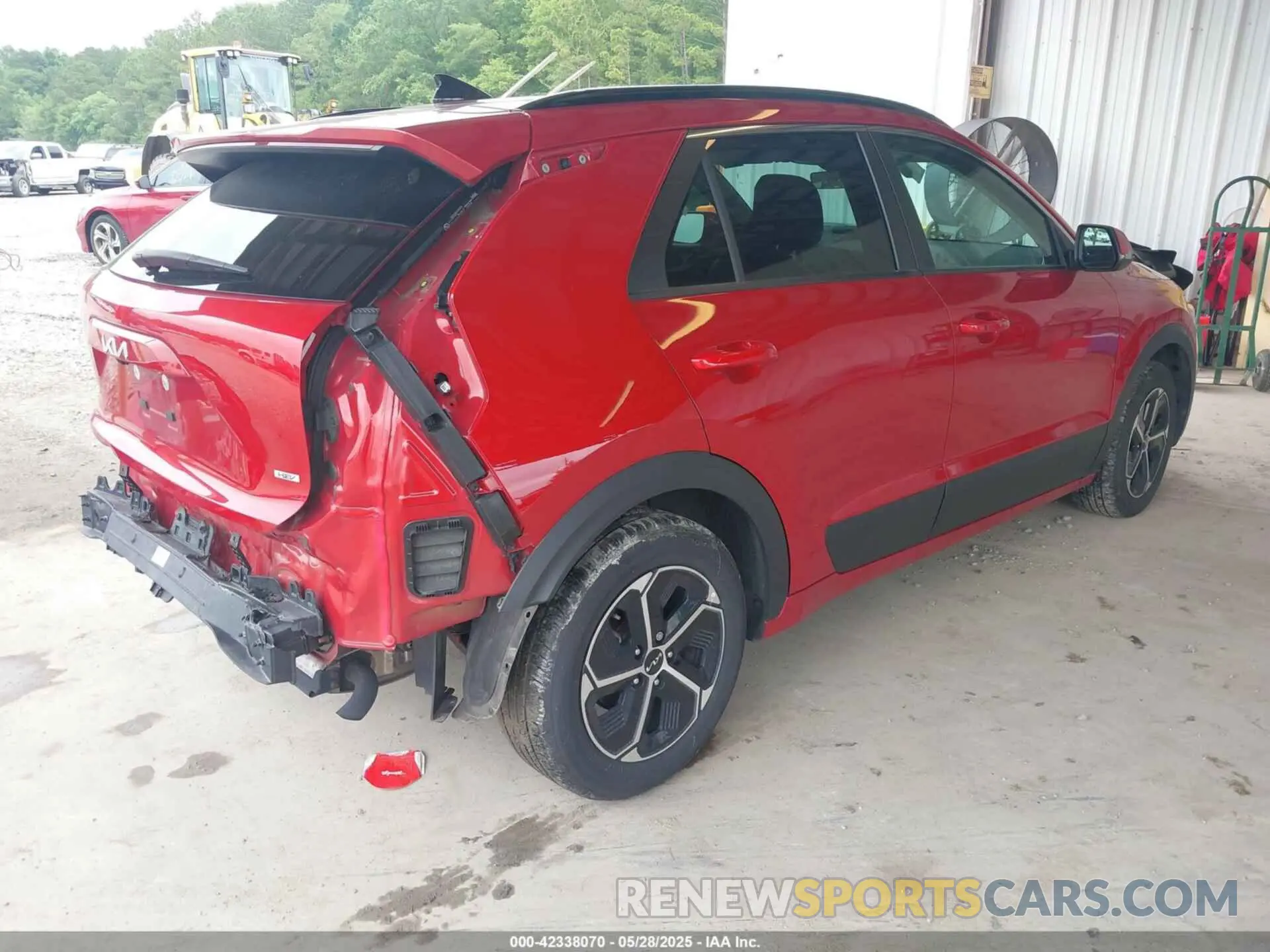 4 Photograph of a damaged car KNDCR3LE9P5044717 KIA NIRO 2023