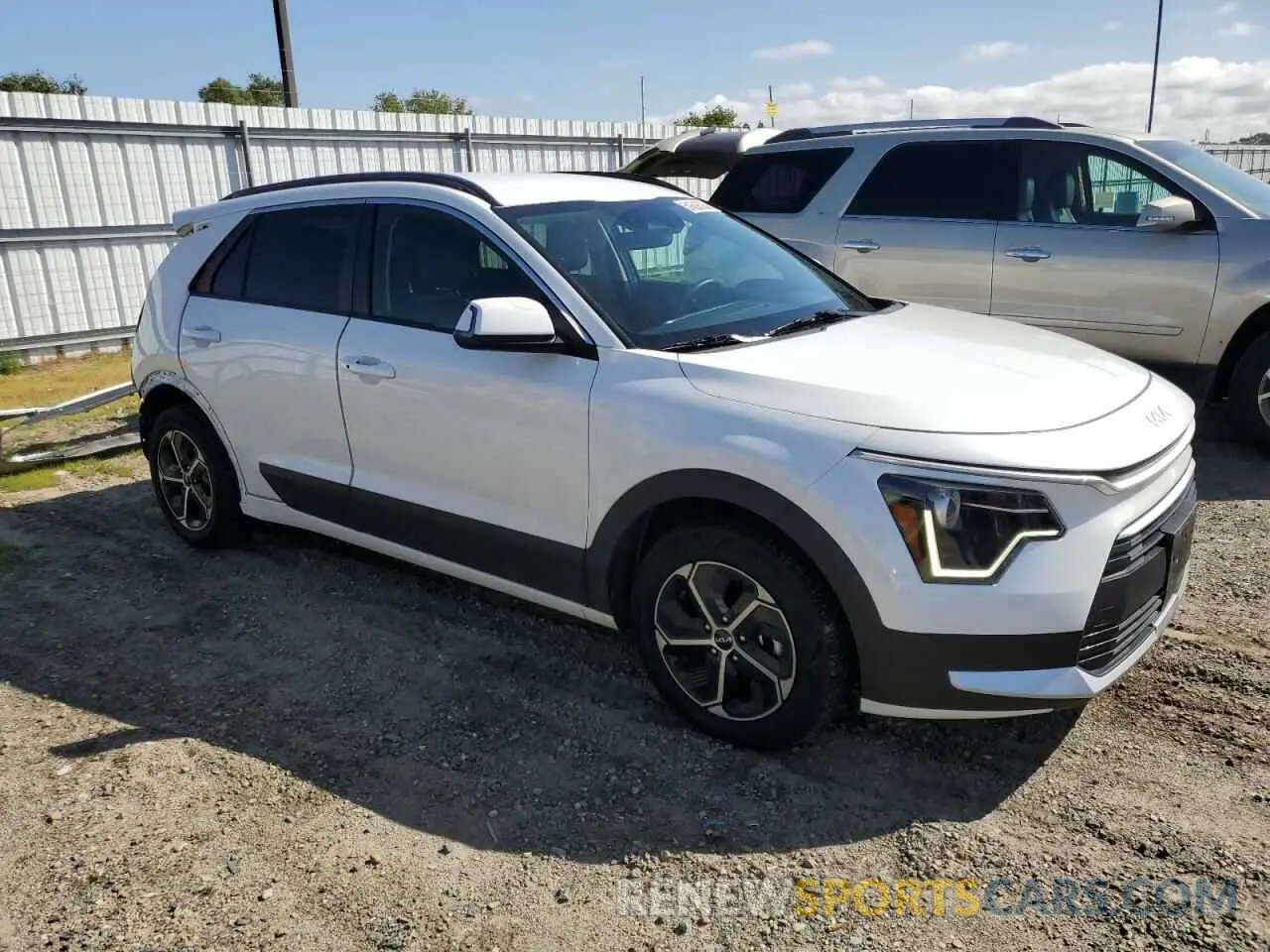 4 Photograph of a damaged car KNDCR3LE9P5048167 KIA NIRO 2023