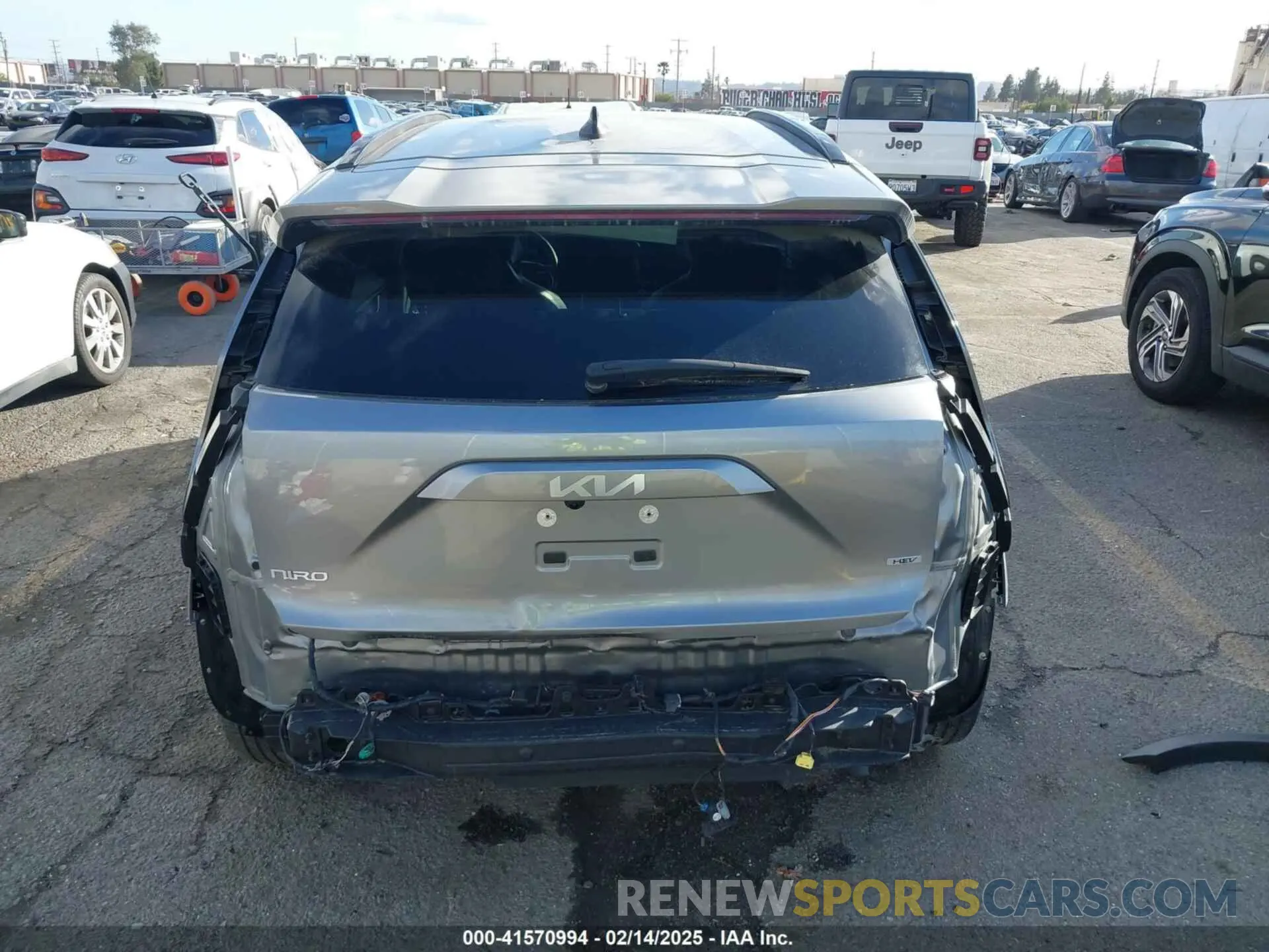 17 Photograph of a damaged car KNDCR3LE9P5097384 KIA NIRO 2023