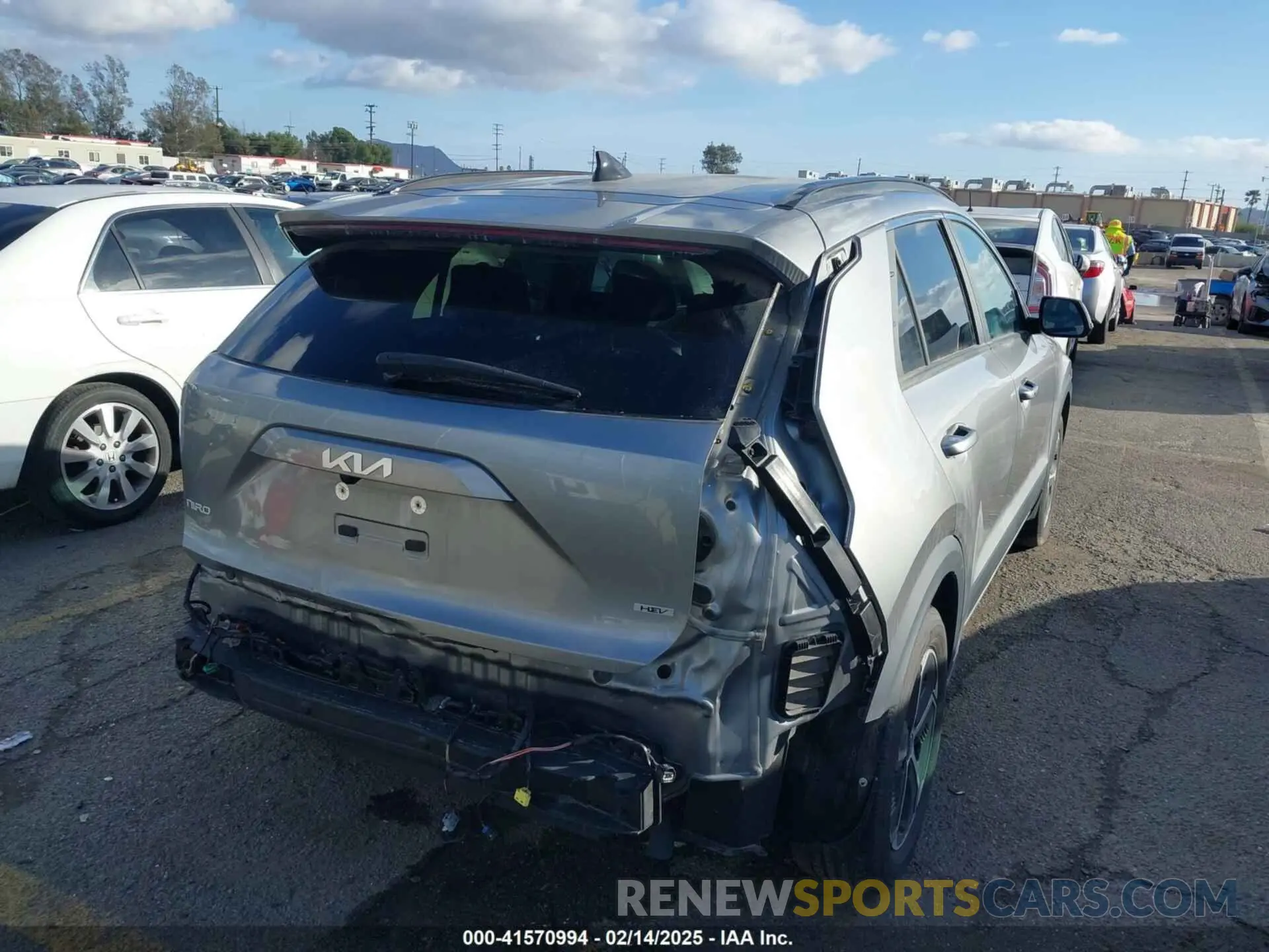 4 Photograph of a damaged car KNDCR3LE9P5097384 KIA NIRO 2023