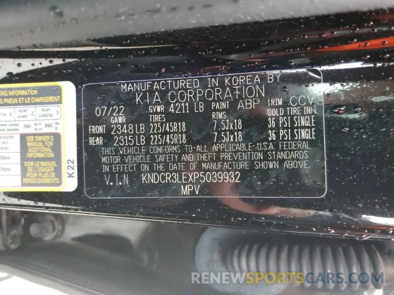 14 Photograph of a damaged car KNDCR3LEXP5039932 KIA NIRO 2023