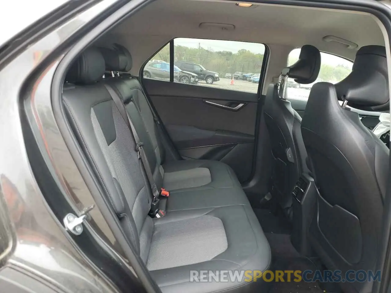 11 Photograph of a damaged car KNDCR3LEXP5052972 KIA NIRO 2023