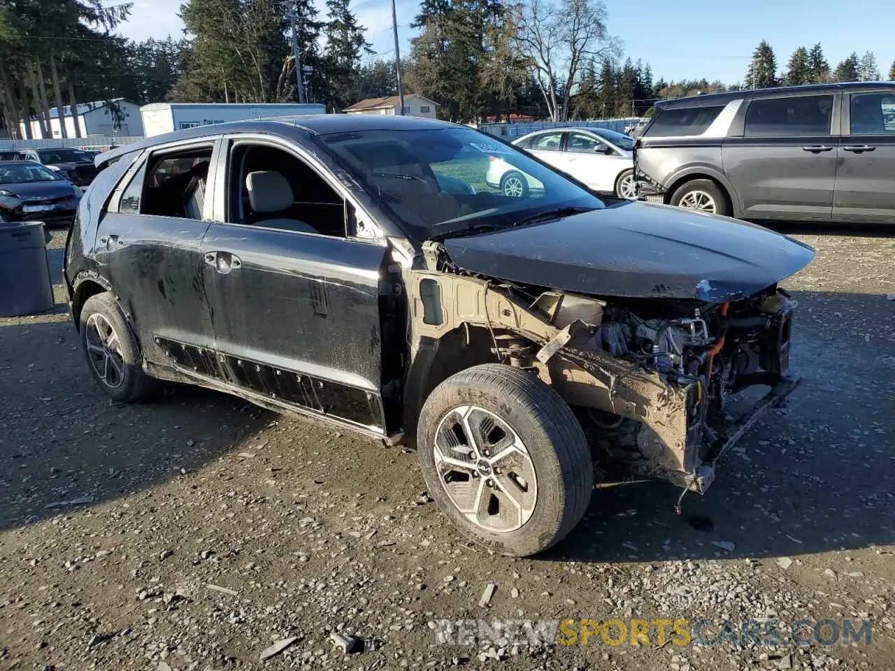 4 Photograph of a damaged car KNDCR3LEXP5063972 KIA NIRO 2023