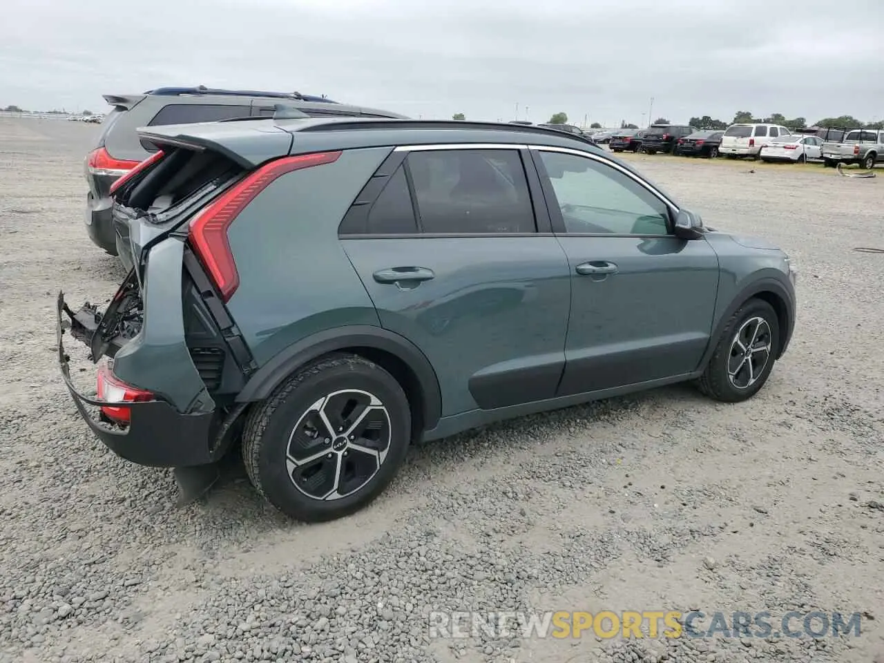 3 Photograph of a damaged car KNDCS3LF1P5076266 KIA NIRO 2023