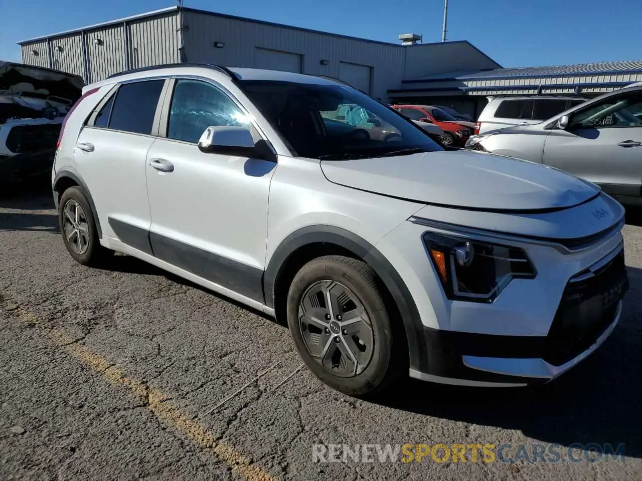 4 Photograph of a damaged car KNDCS3LF6P5113912 KIA NIRO 2023