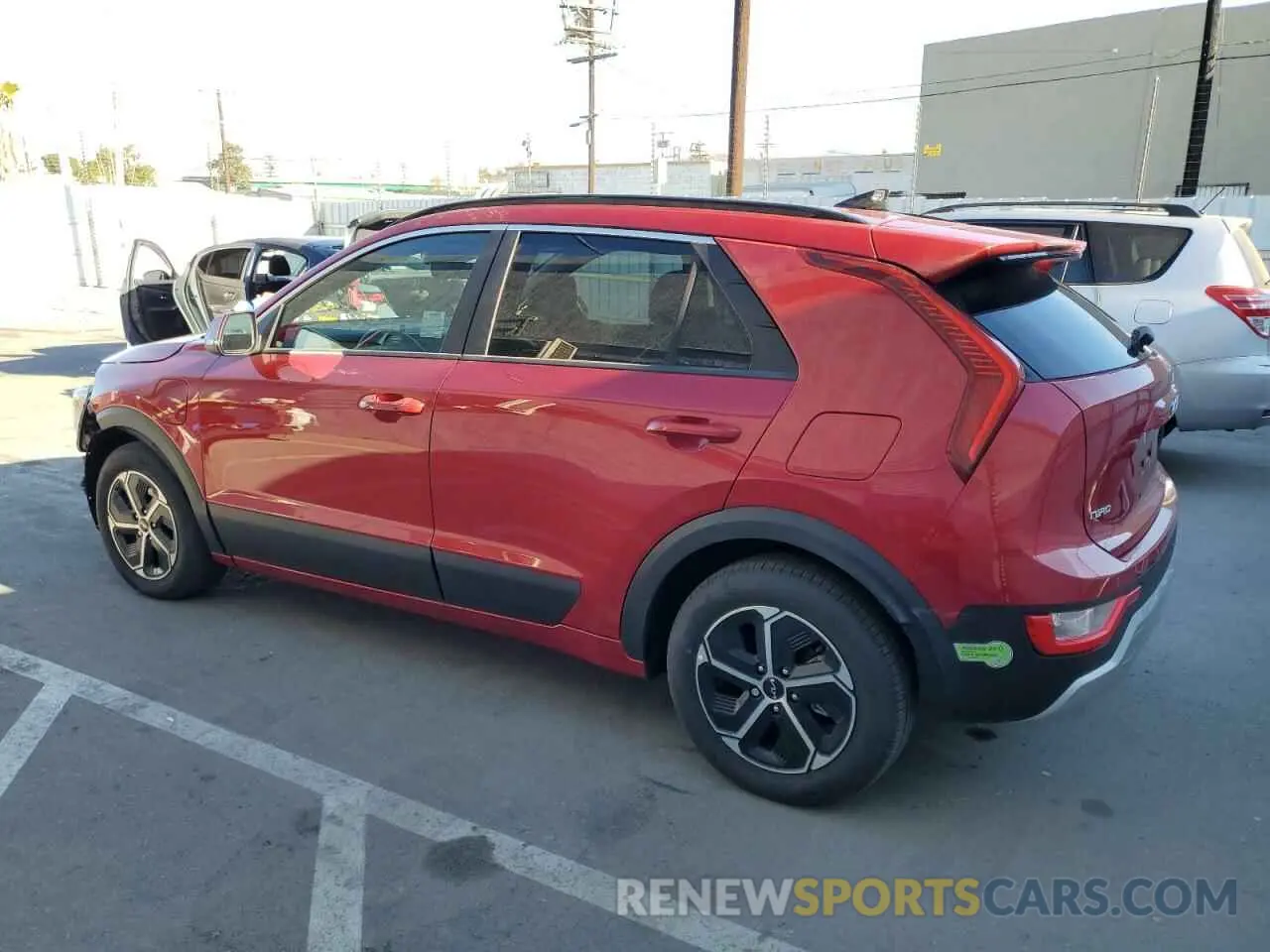 2 Photograph of a damaged car KNDCS3LF7P5076224 KIA NIRO 2023