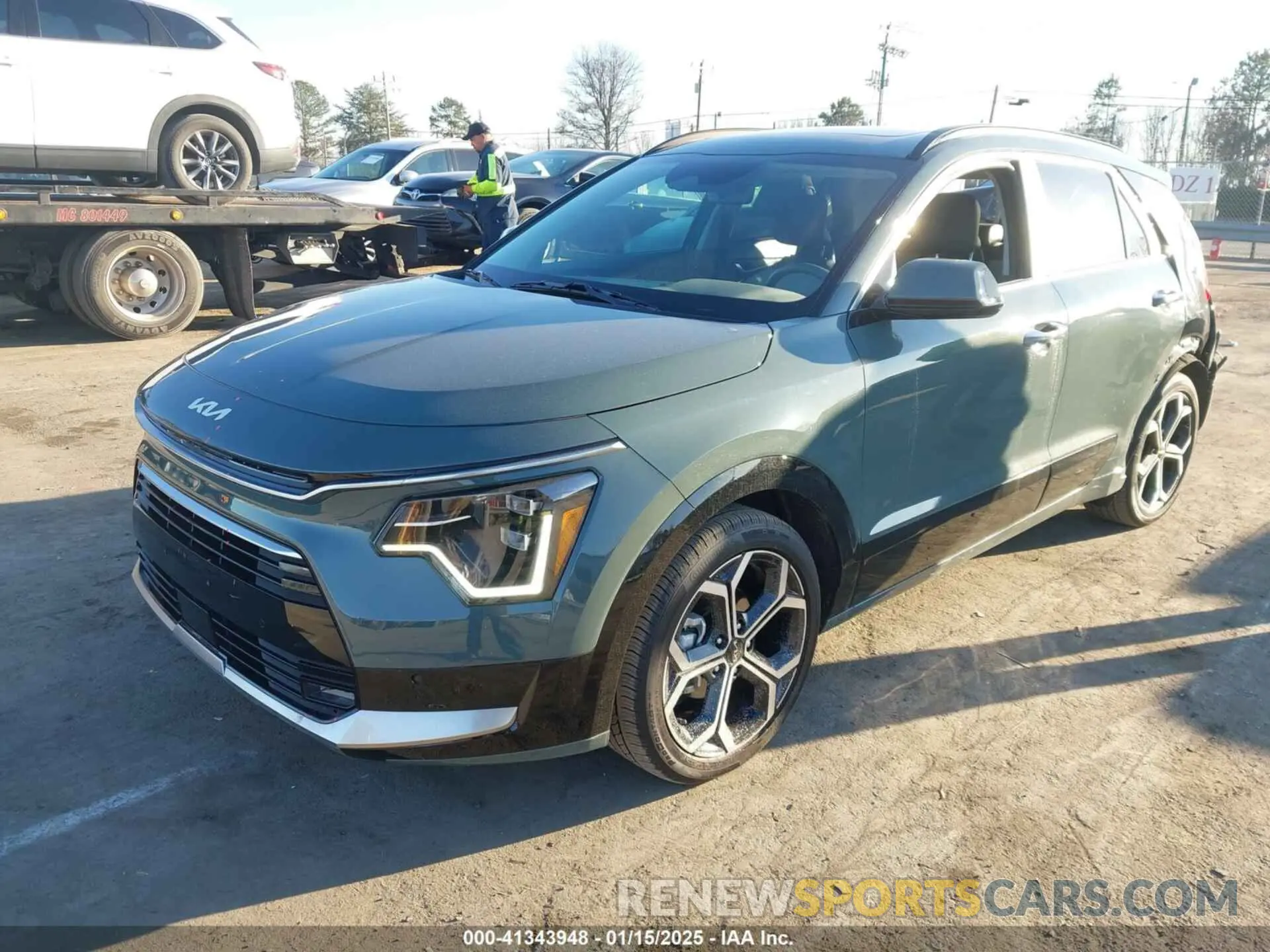 2 Photograph of a damaged car KNDCT3LE2P5039313 KIA NIRO 2023