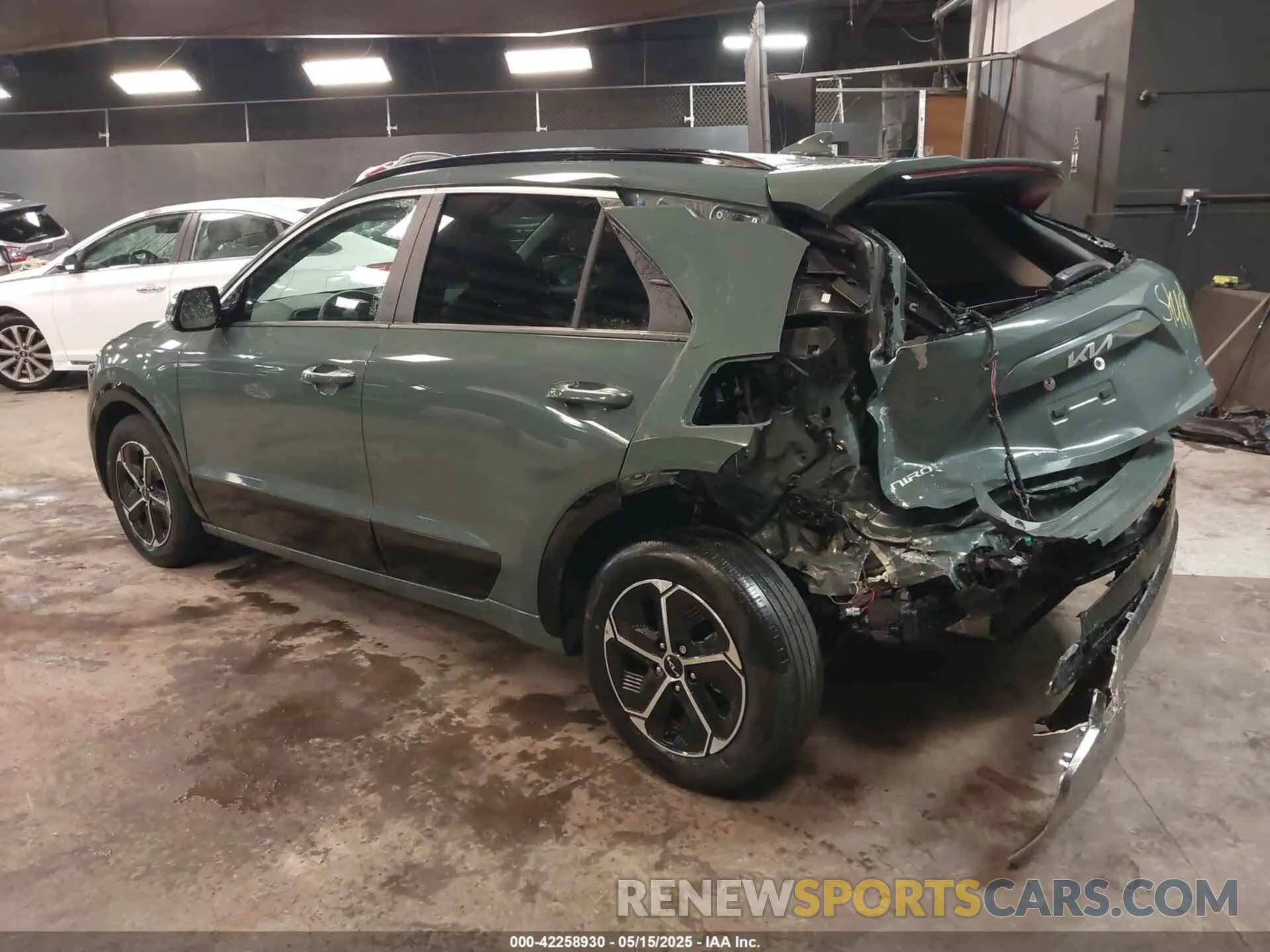 3 Photograph of a damaged car KNDCT3LE9P5045660 KIA NIRO 2023