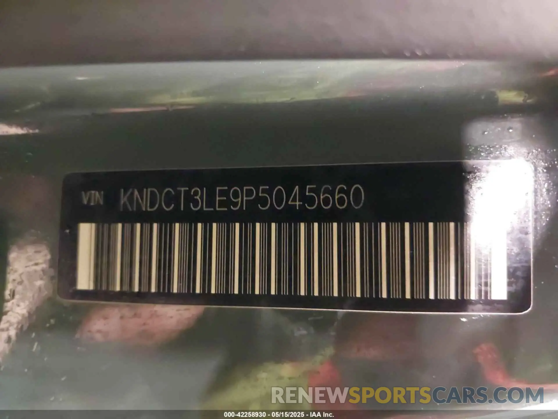 9 Photograph of a damaged car KNDCT3LE9P5045660 KIA NIRO 2023