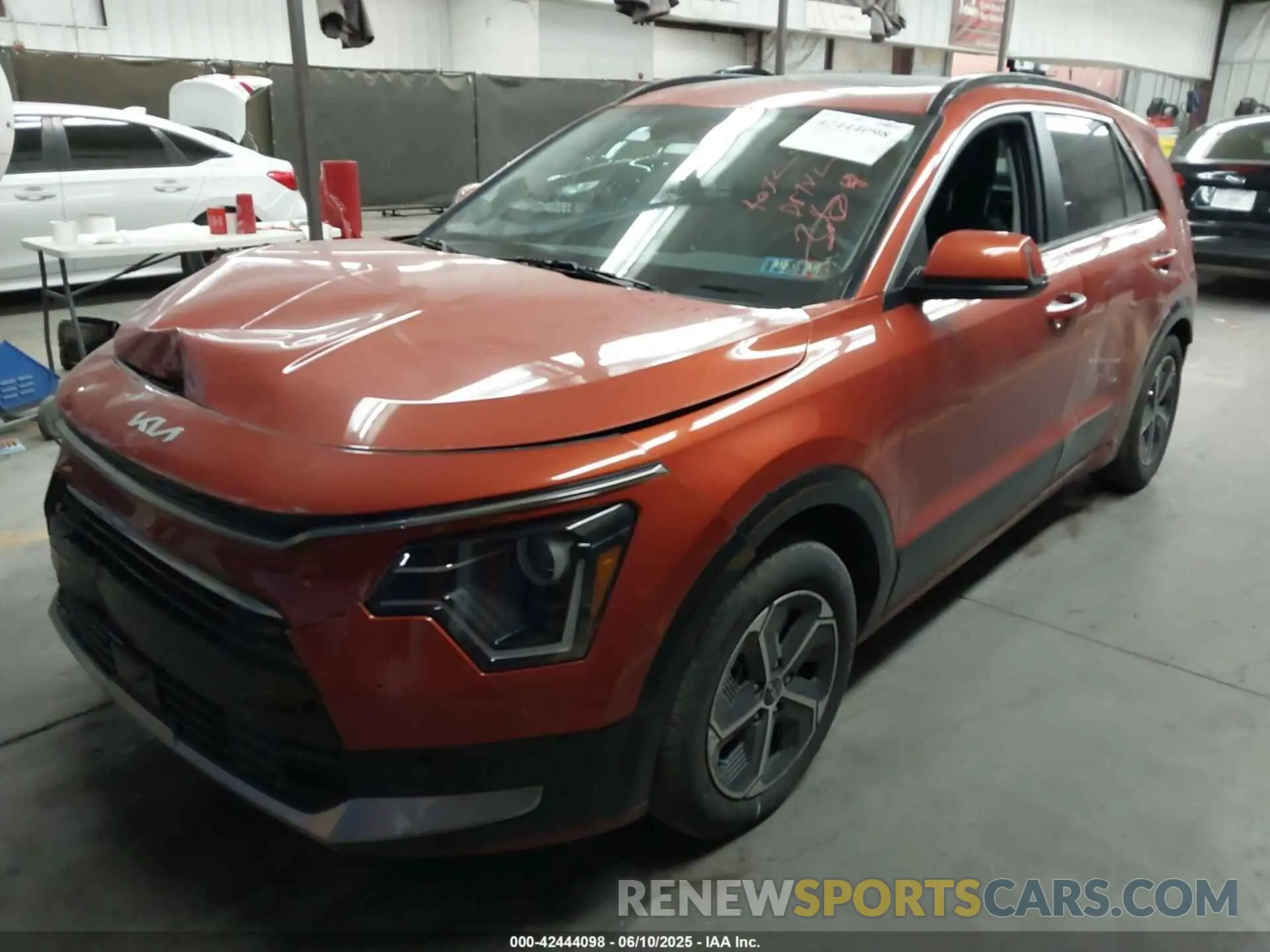 2 Photograph of a damaged car KNDCT3LE9P5059378 KIA NIRO 2023