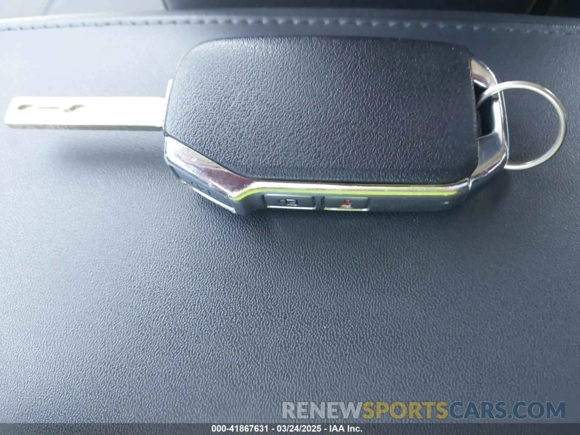11 Photograph of a damaged car KNDCP3LE0R5131723 KIA NIRO 2024