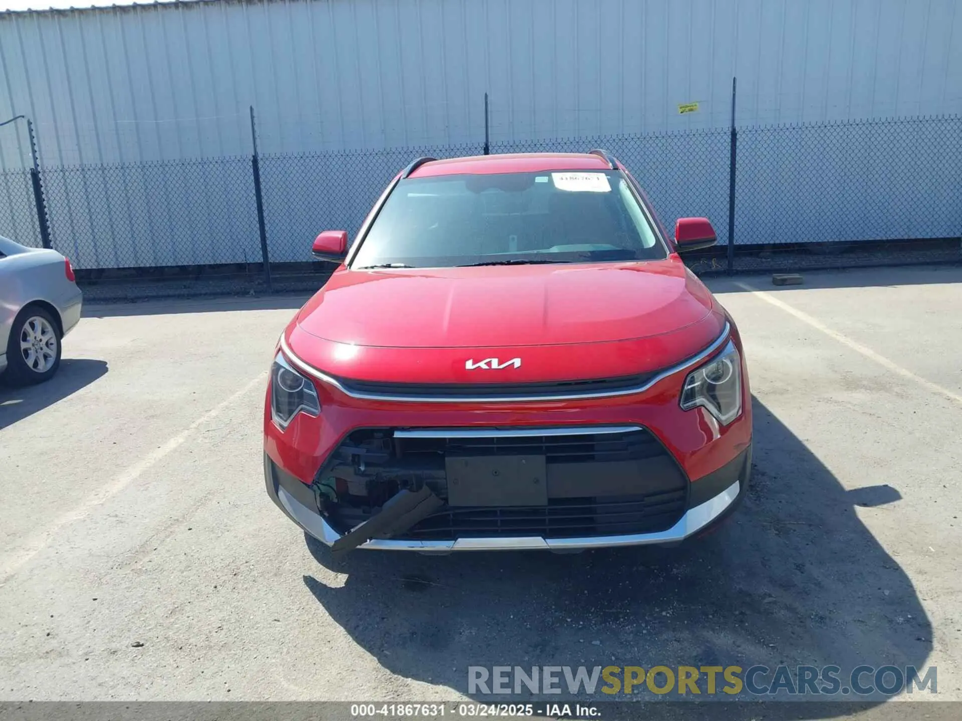 12 Photograph of a damaged car KNDCP3LE0R5131723 KIA NIRO 2024