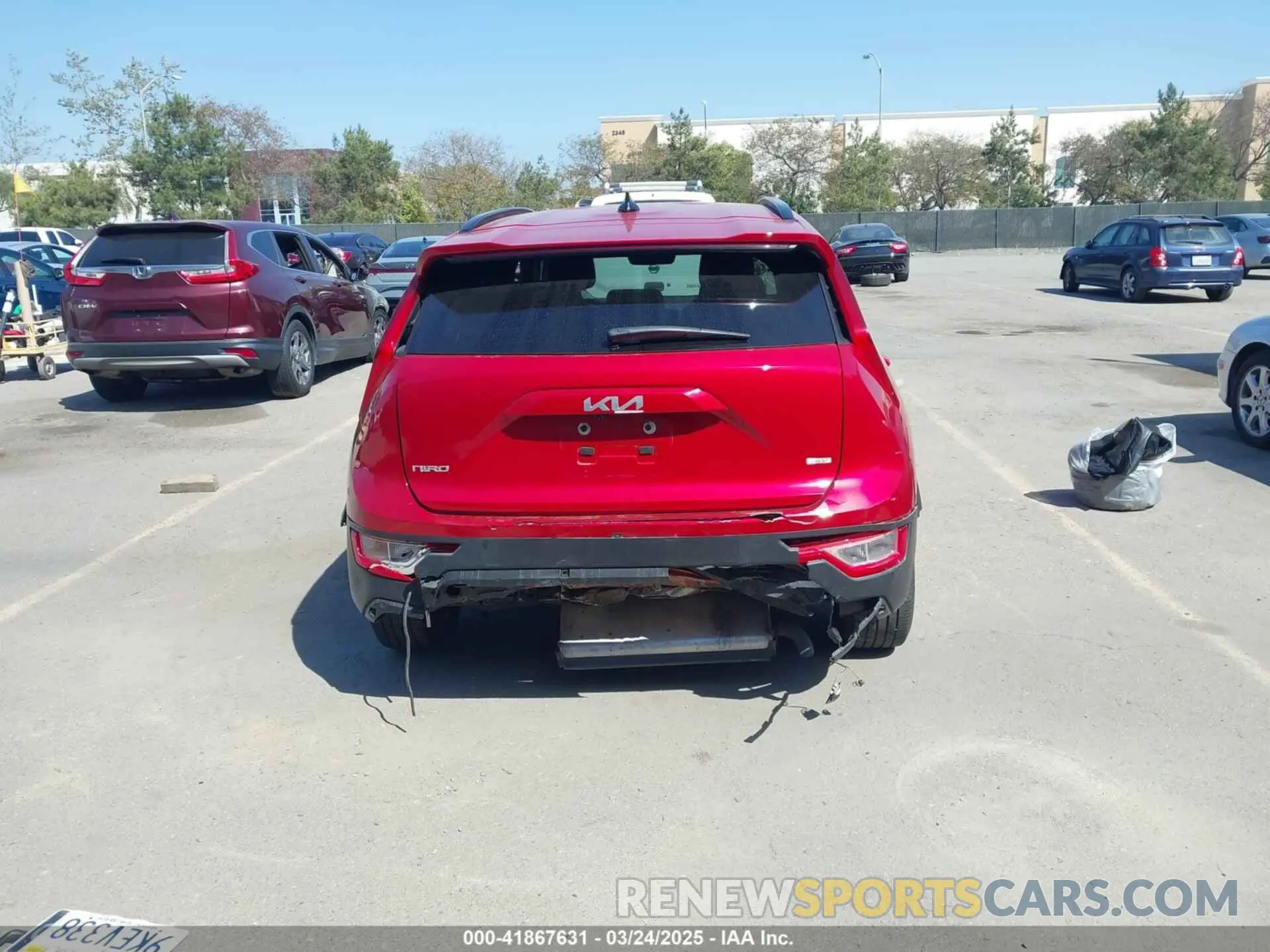 16 Photograph of a damaged car KNDCP3LE0R5131723 KIA NIRO 2024