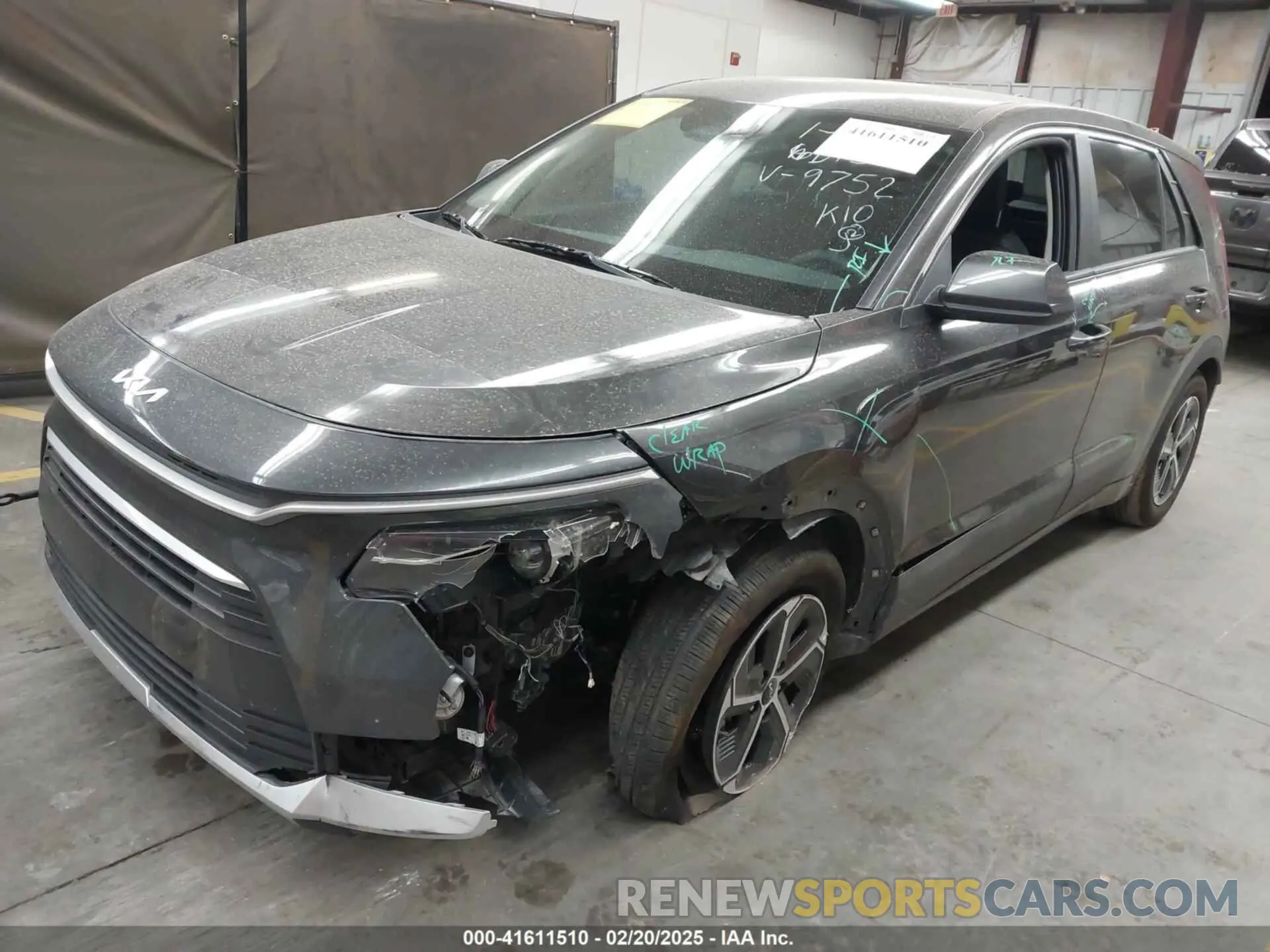 2 Photograph of a damaged car KNDCP3LE0R5189752 KIA NIRO 2024