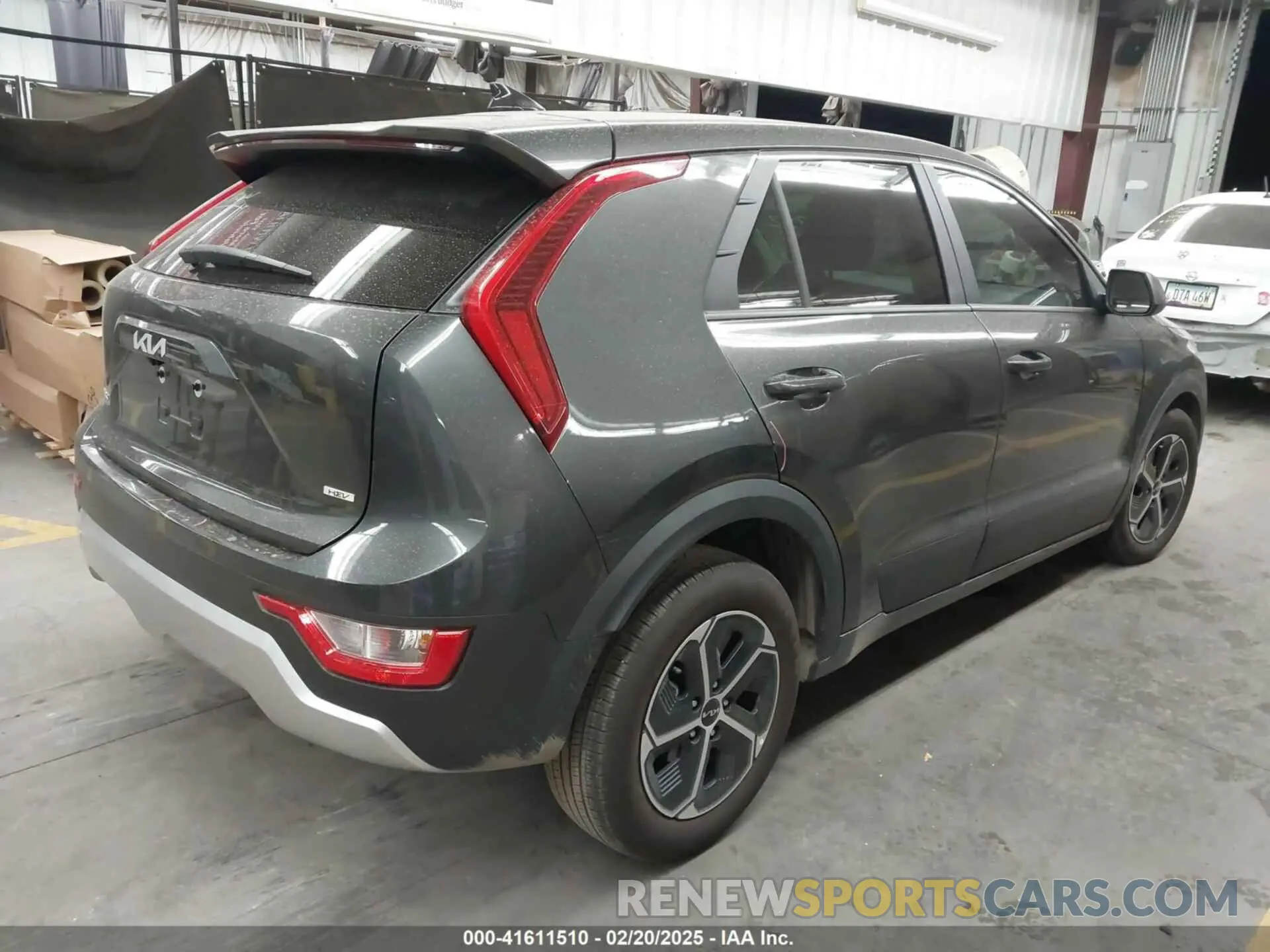 4 Photograph of a damaged car KNDCP3LE0R5189752 KIA NIRO 2024