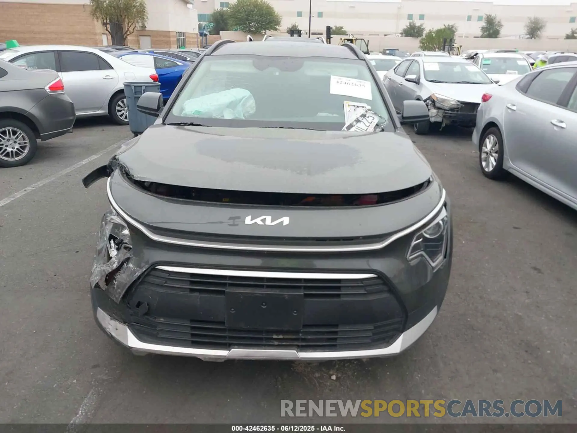 12 Photograph of a damaged car KNDCP3LE4R5179211 KIA NIRO 2024