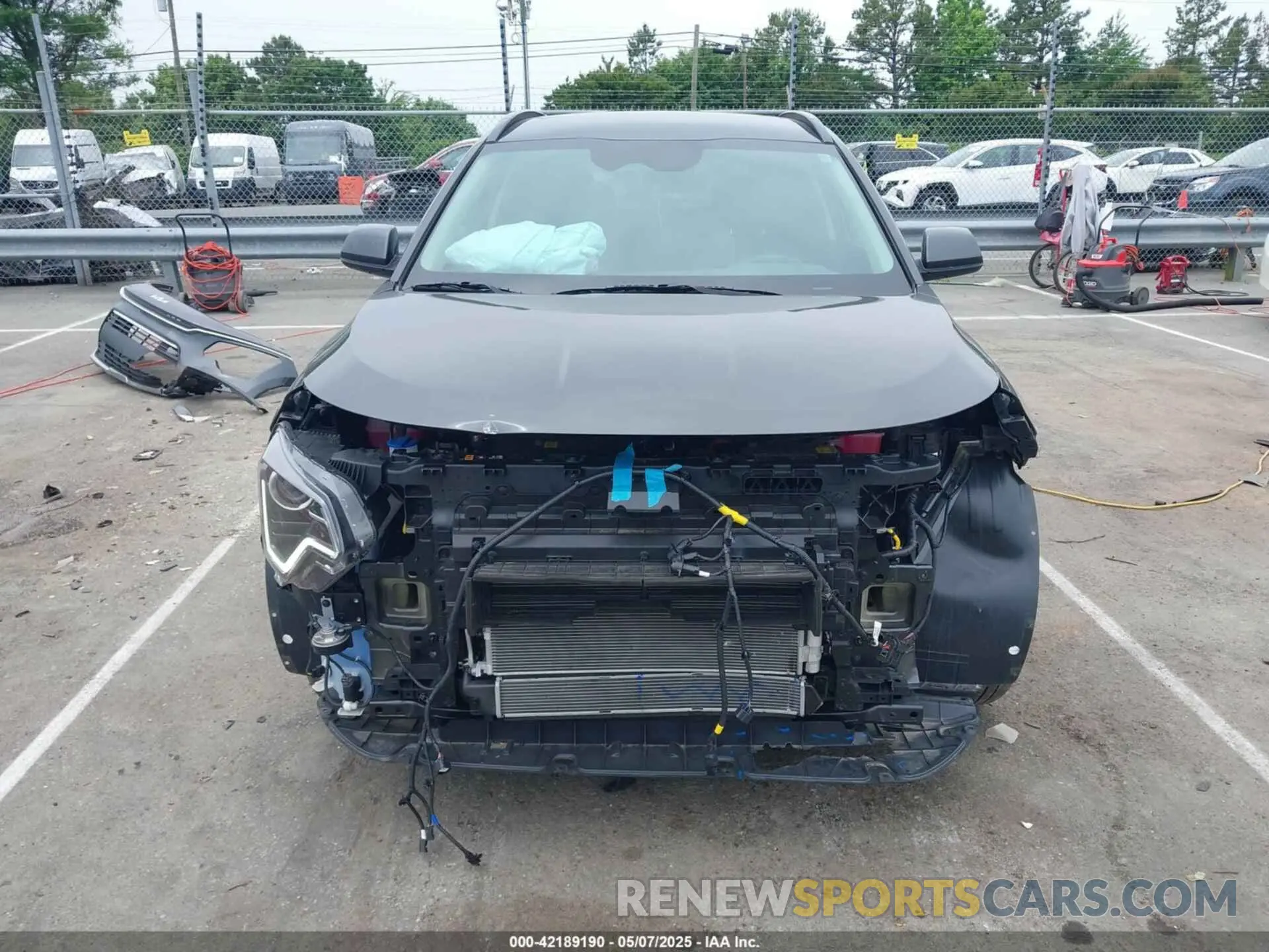 12 Photograph of a damaged car KNDCP3LE6R5174494 KIA NIRO 2024