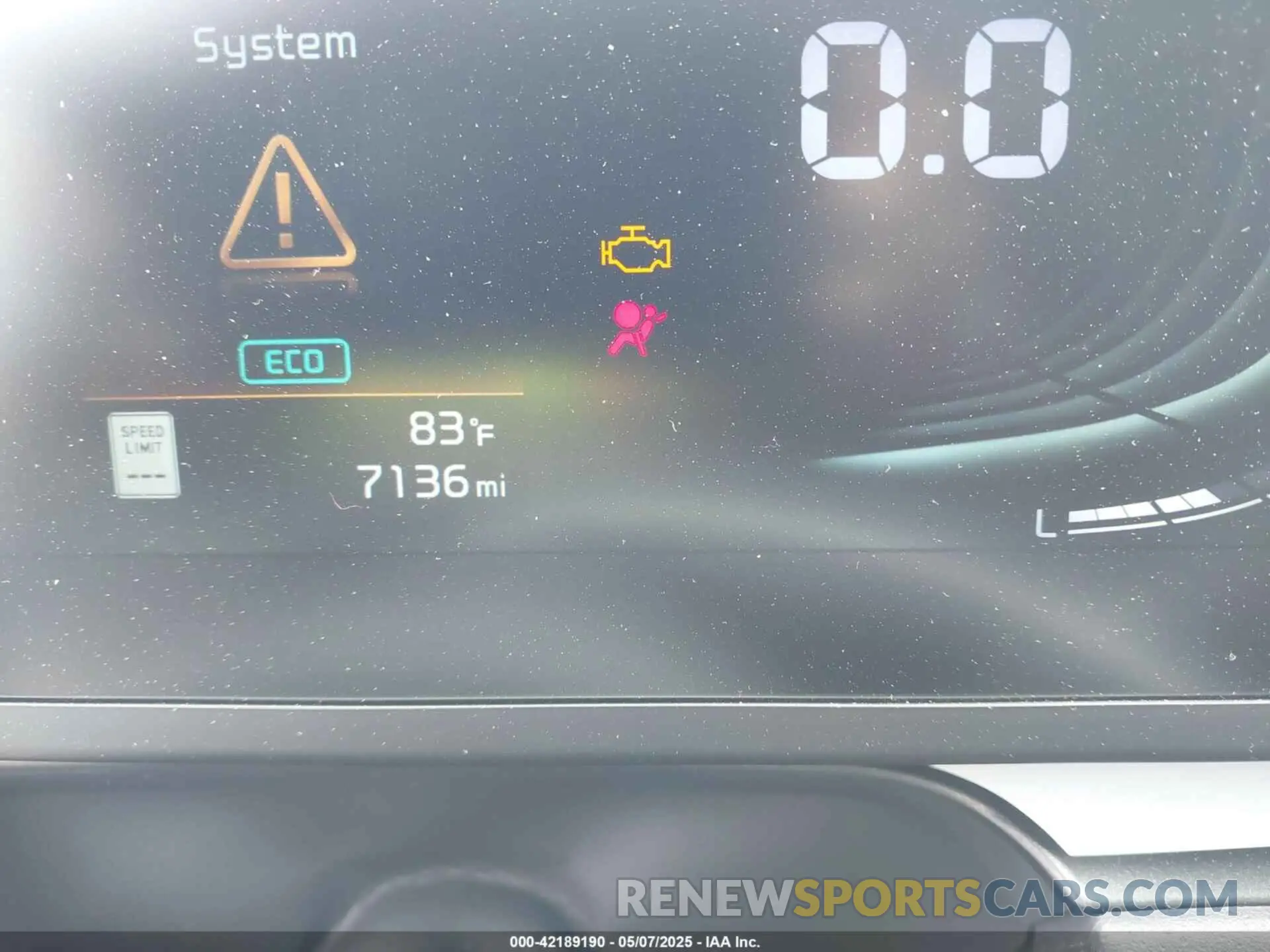 15 Photograph of a damaged car KNDCP3LE6R5174494 KIA NIRO 2024