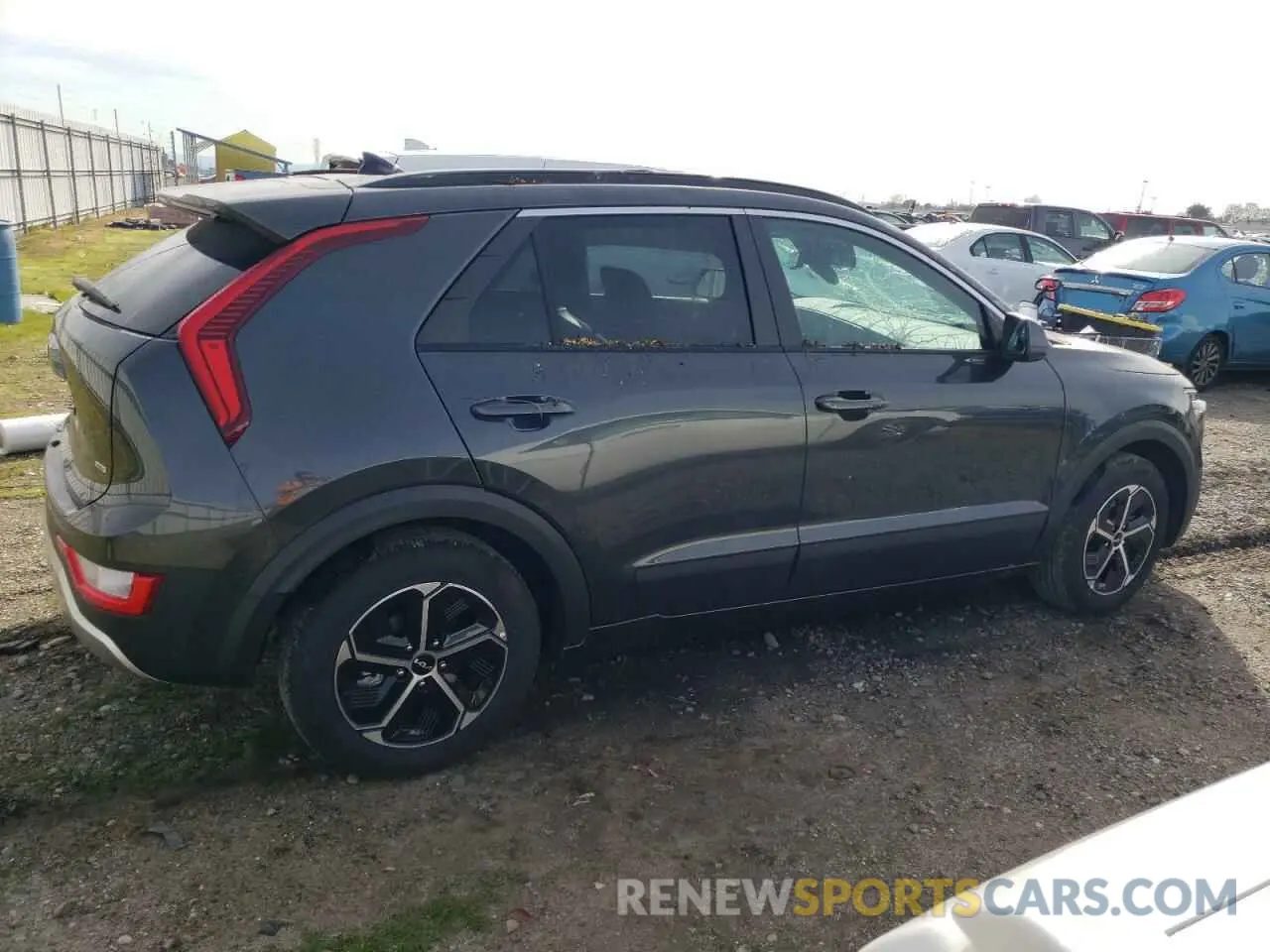 3 Photograph of a damaged car KNDCP3LE8R5179213 KIA NIRO 2024