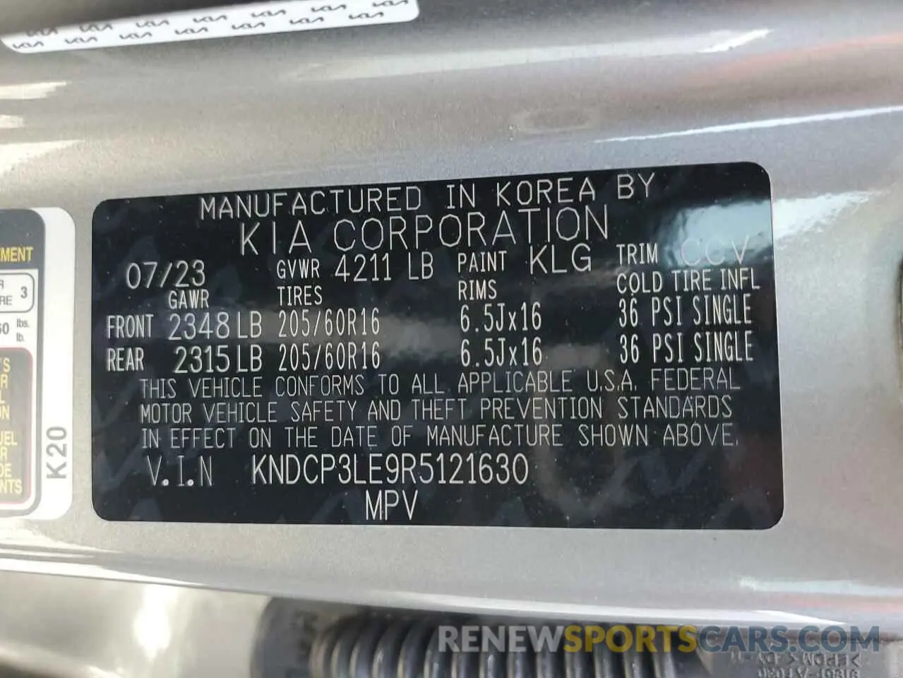 15 Photograph of a damaged car KNDCP3LE9R5121630 KIA NIRO 2024