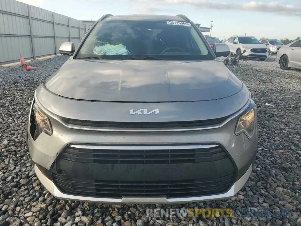 5 Photograph of a damaged car KNDCP3LE9R5121630 KIA NIRO 2024