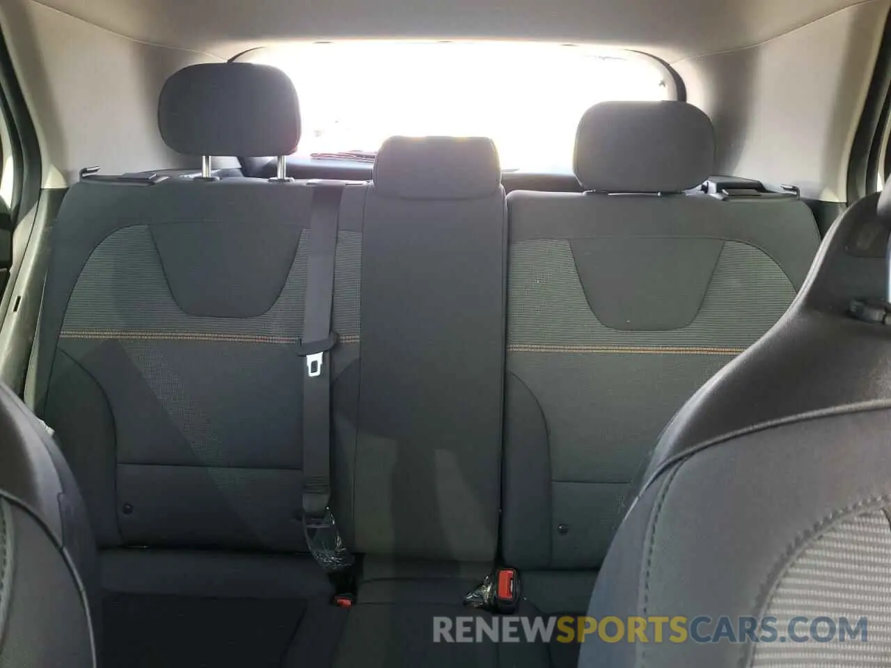 10 Photograph of a damaged car KNDCP3LEXR5184235 KIA NIRO 2024