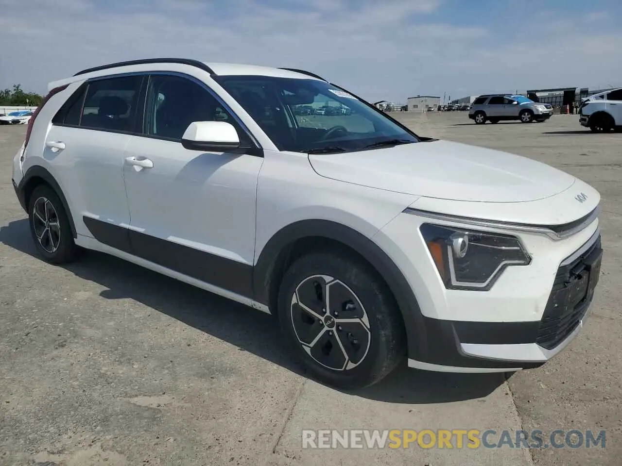 4 Photograph of a damaged car KNDCP3LEXR5184235 KIA NIRO 2024