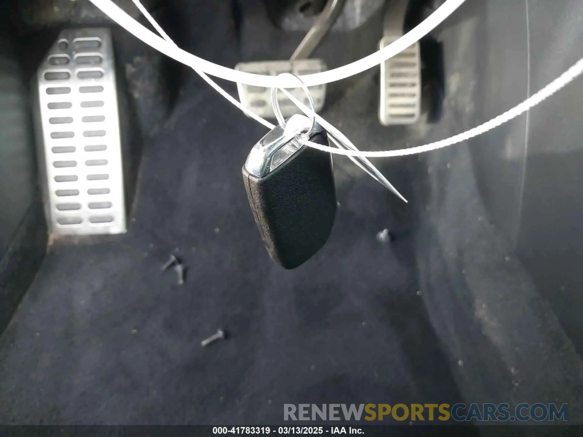 11 Photograph of a damaged car KNDCR3LE0R5142697 KIA NIRO 2024