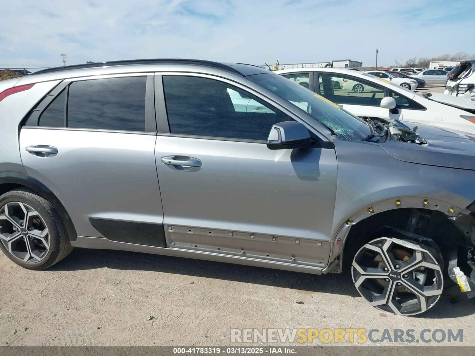 13 Photograph of a damaged car KNDCR3LE0R5142697 KIA NIRO 2024