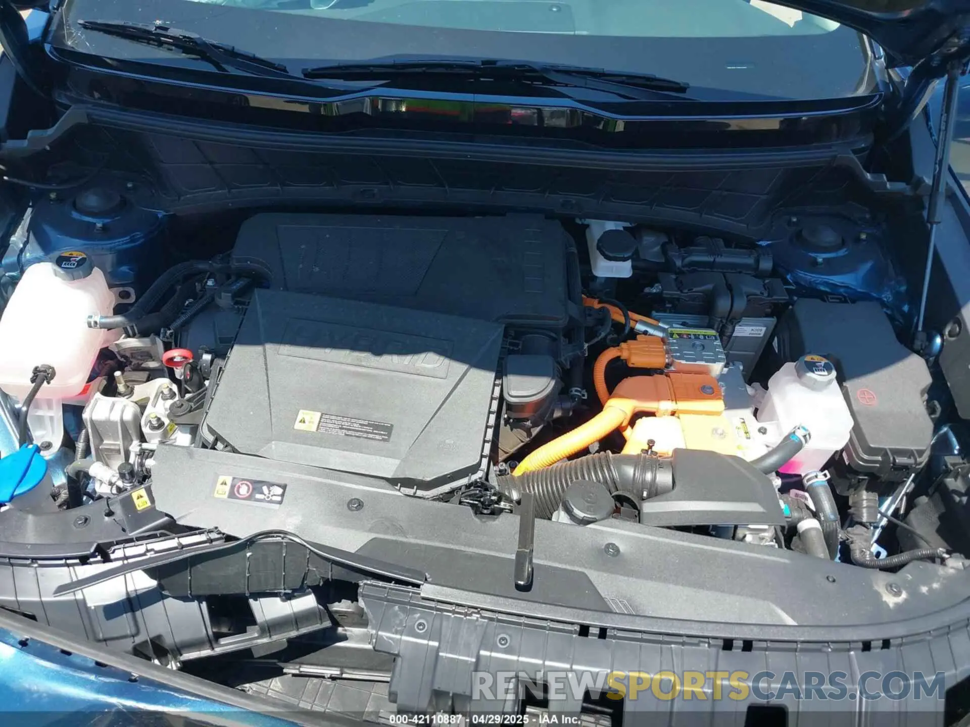10 Photograph of a damaged car KNDCR3LE0R5192936 KIA NIRO 2024