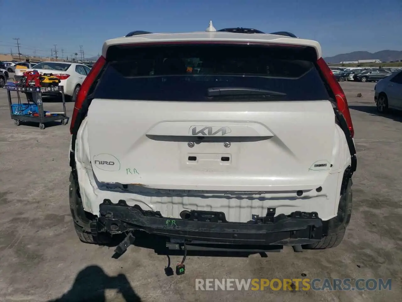 6 Photograph of a damaged car KNDCR3LE2R5138683 KIA NIRO 2024