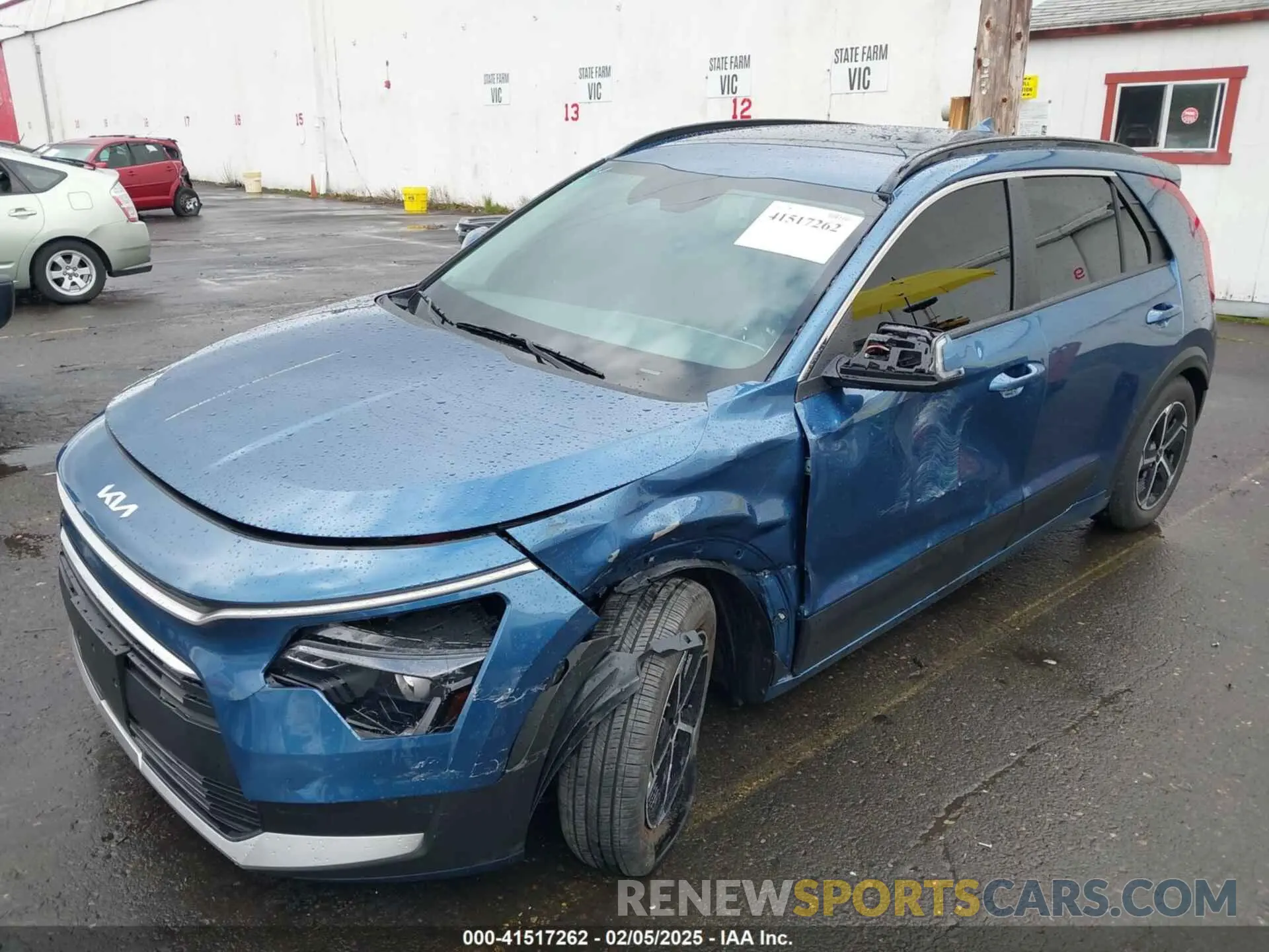6 Photograph of a damaged car KNDCR3LE2R5189956 KIA NIRO 2024