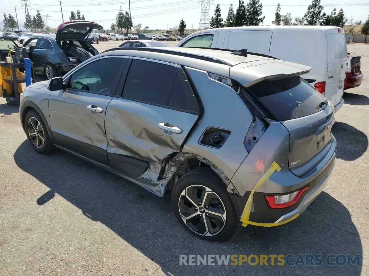 2 Photograph of a damaged car KNDCR3LE3R5125358 KIA NIRO 2024