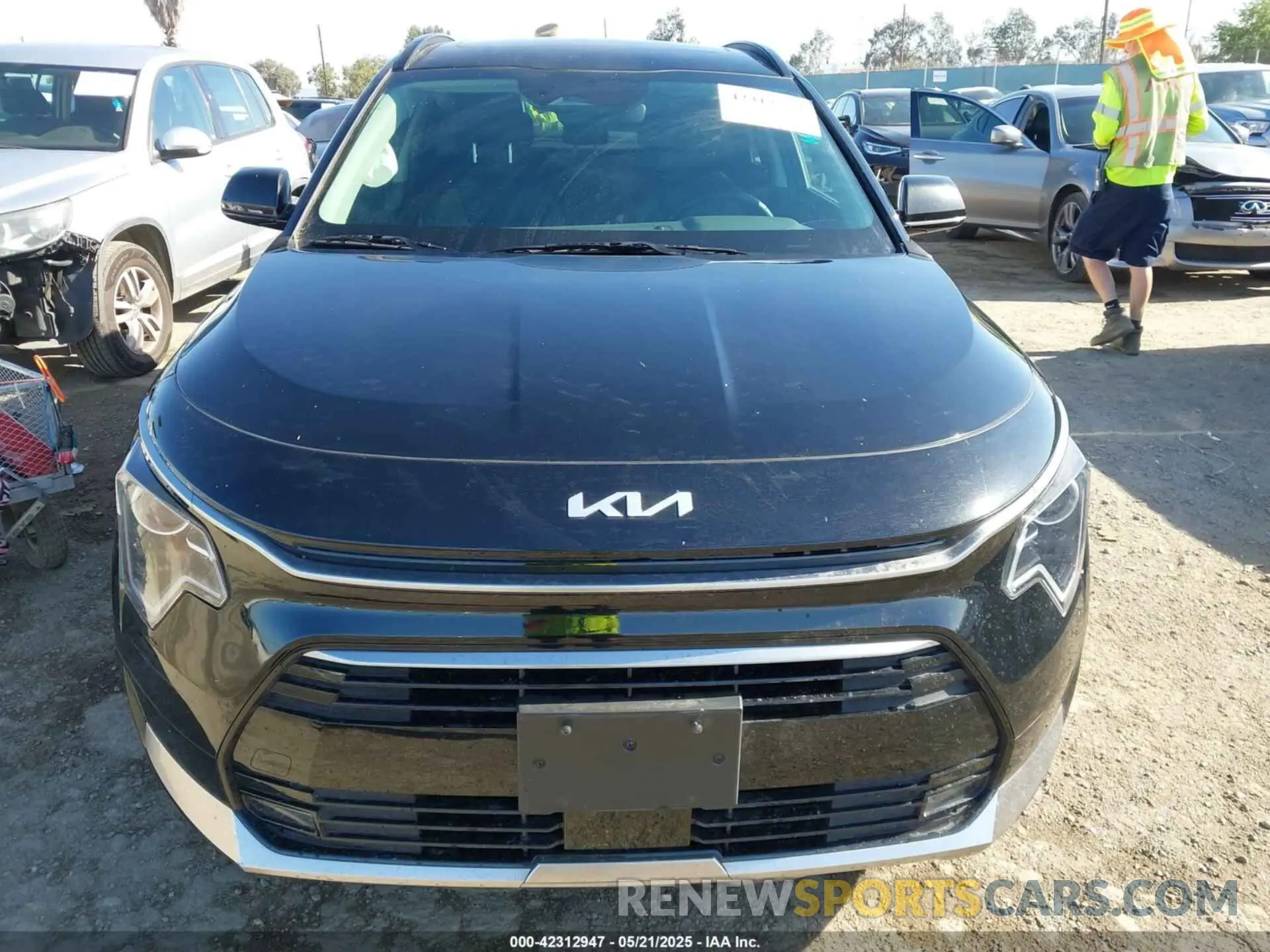 12 Photograph of a damaged car KNDCR3LE3R5152124 KIA NIRO 2024