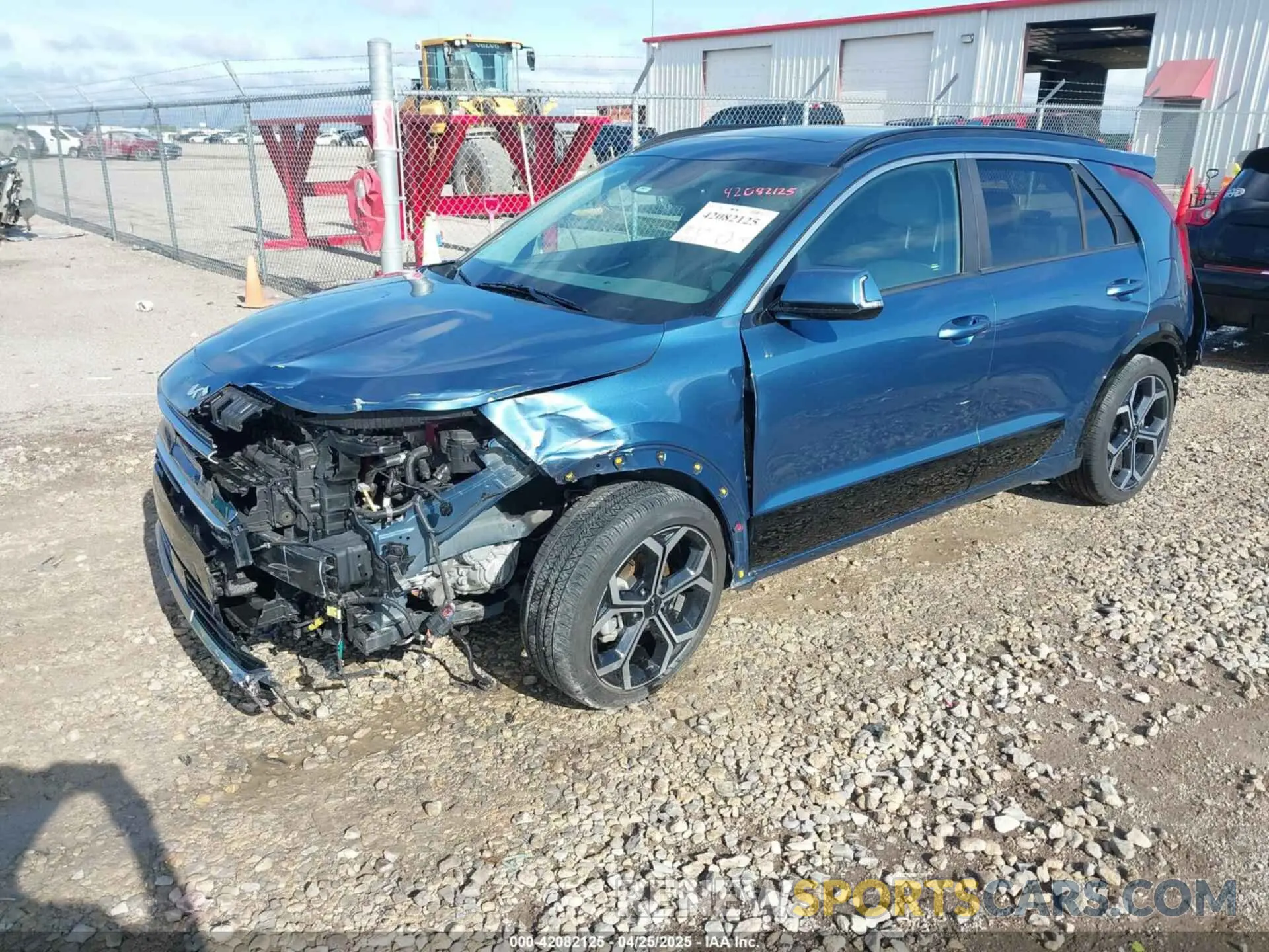 2 Photograph of a damaged car KNDCR3LE4R5144596 KIA NIRO 2024