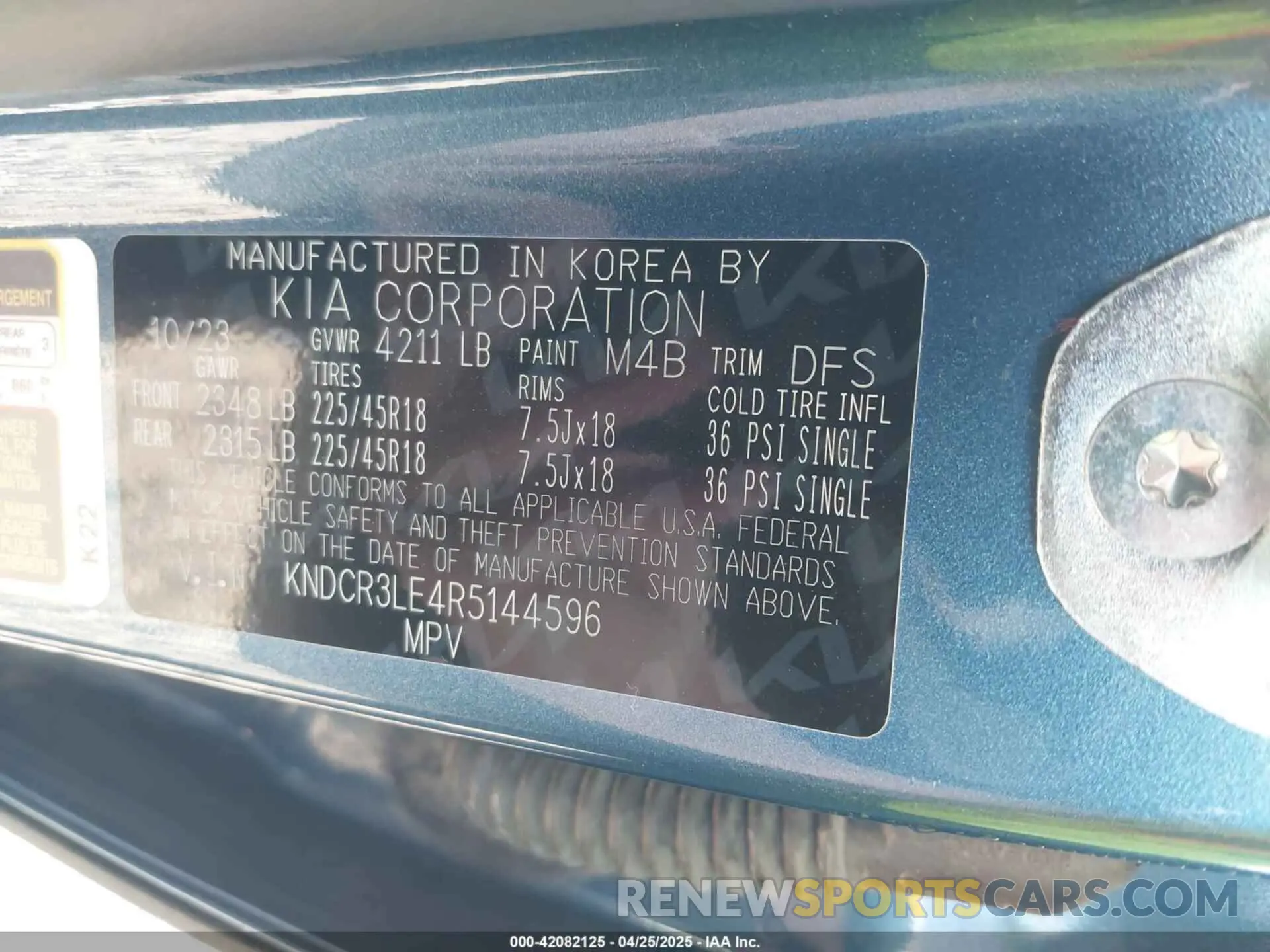 9 Photograph of a damaged car KNDCR3LE4R5144596 KIA NIRO 2024