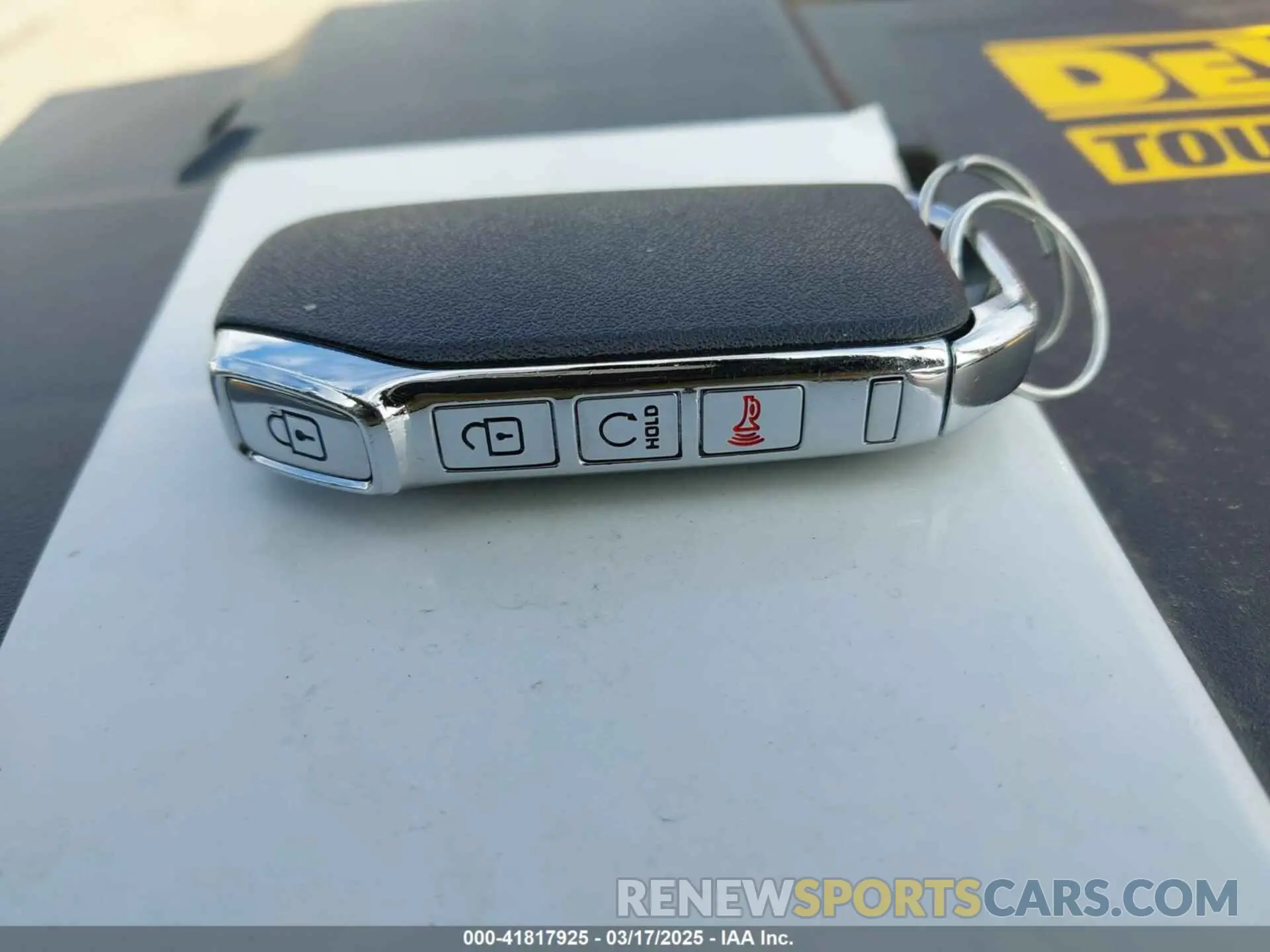 11 Photograph of a damaged car KNDCR3LE4R5148891 KIA NIRO 2024