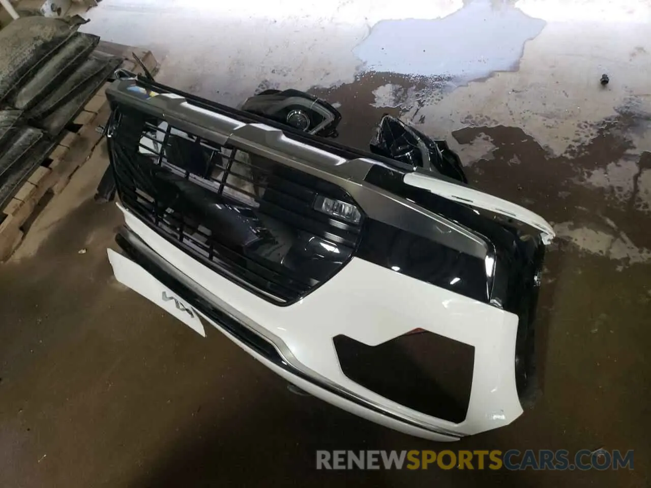 12 Photograph of a damaged car KNDCR3LE8R5148957 KIA NIRO 2024