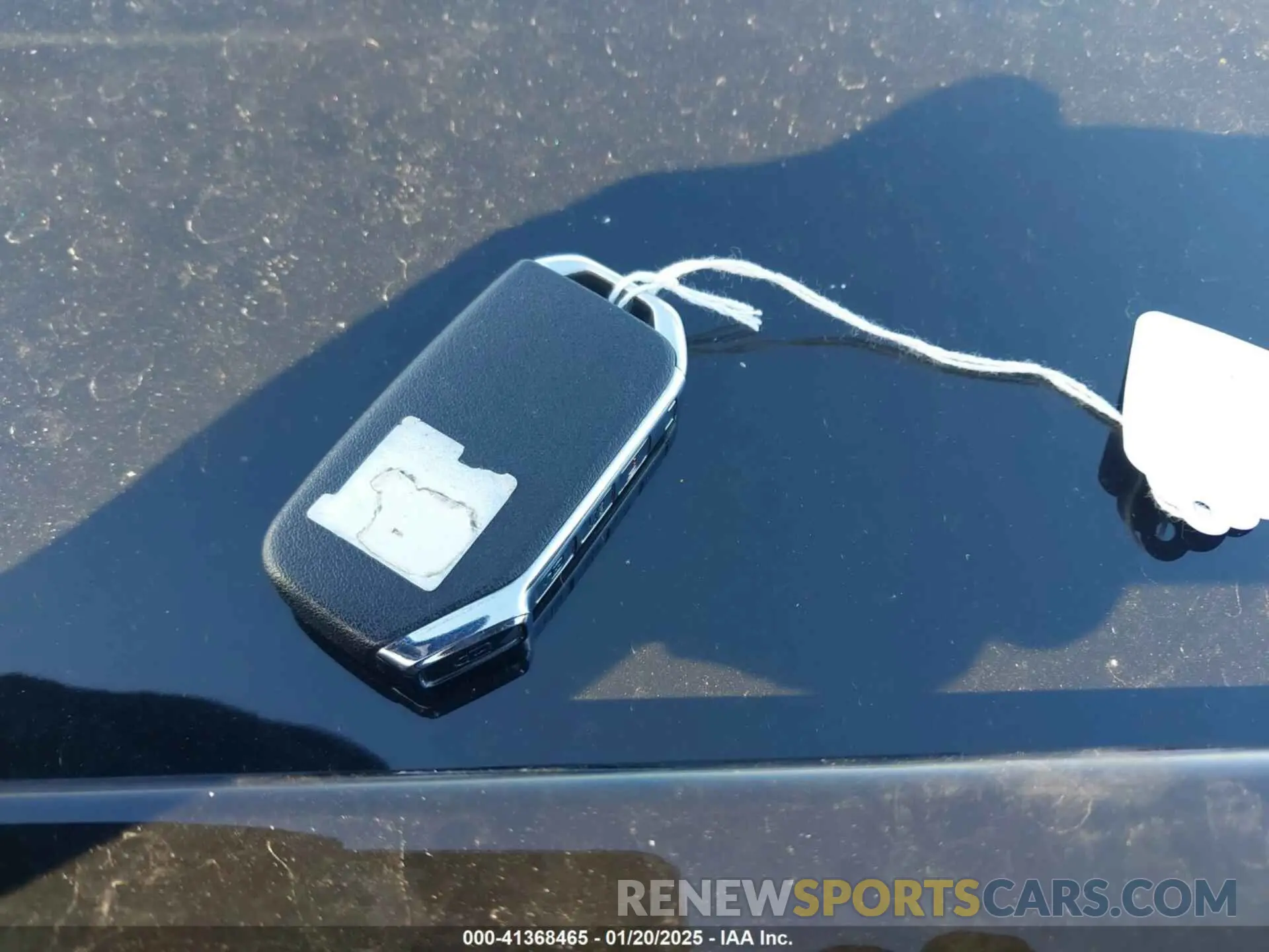 11 Photograph of a damaged car KNDCT3LE3R5135227 KIA NIRO 2024